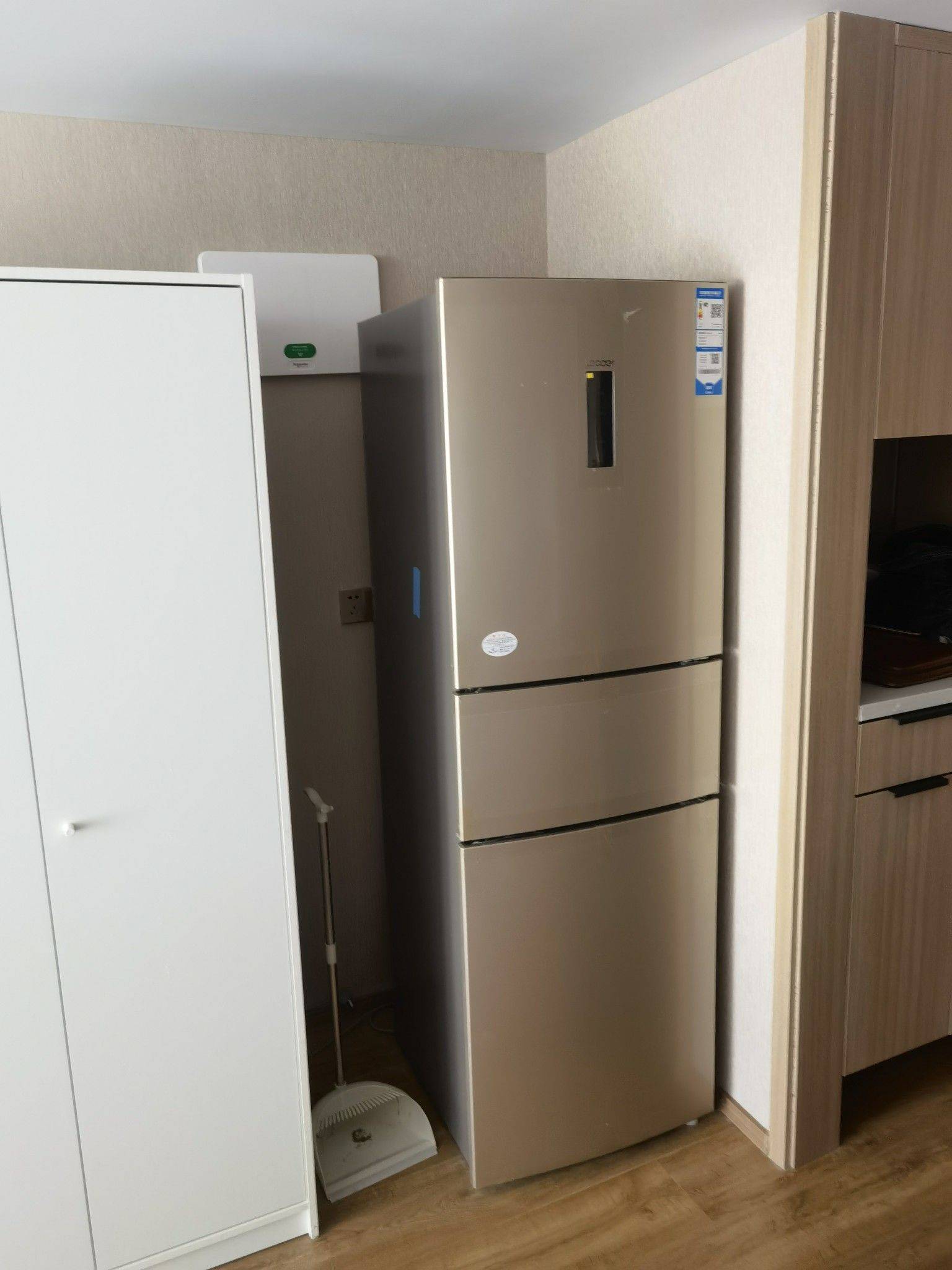 Nanjing-Jianye-Cozy Home,Clean&Comfy,No Gender Limit,Hustle & Bustle,“Friends”,Chilled,LGBTQ Friendly,Pet Friendly