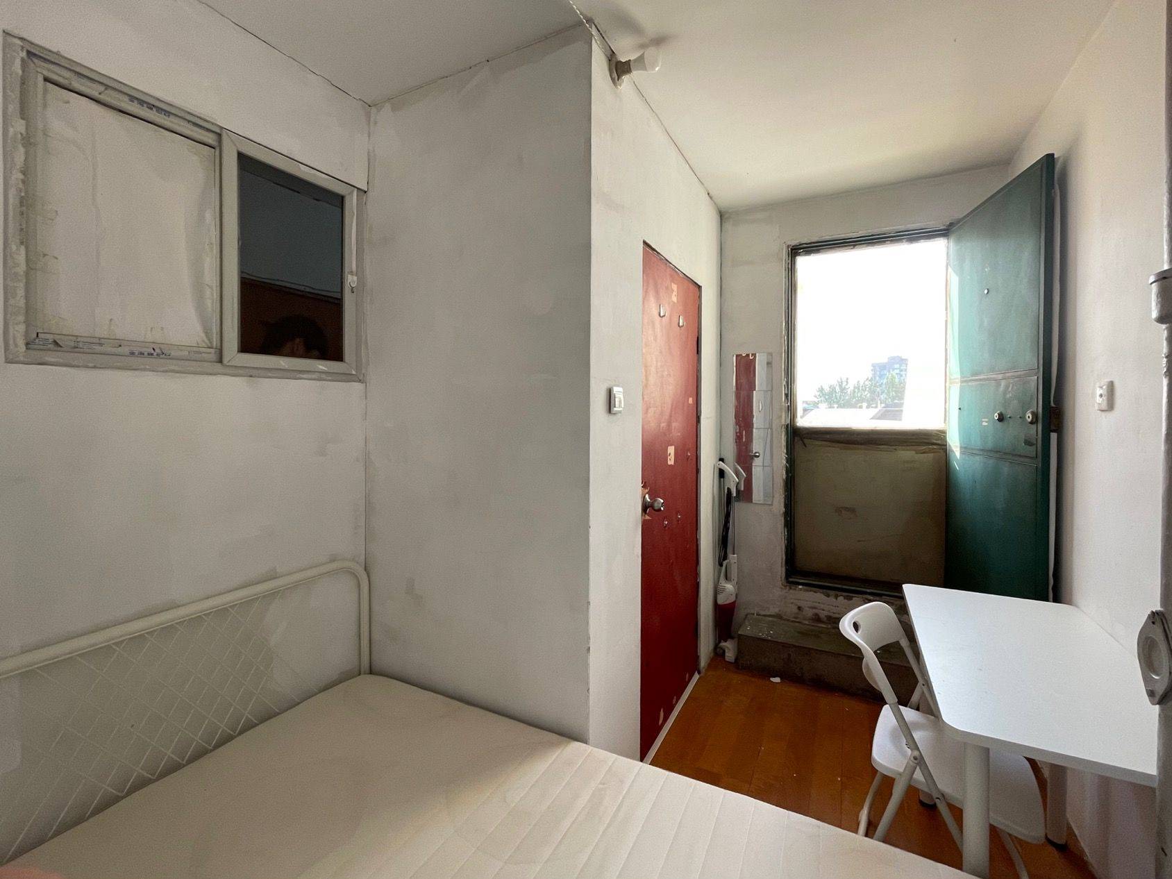 Beijing-Chaoyang-Batong Line,🏠,Single Apartment,Short Term,Pet Friendly,LGBTQ Friendly