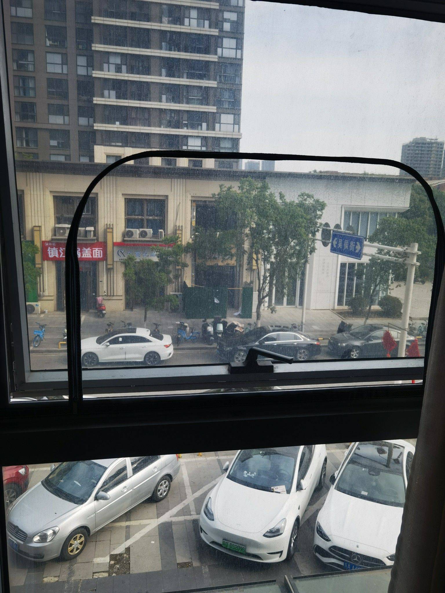 Nanjing-Jianye-Cozy Home,Clean&Comfy,No Gender Limit,Hustle & Bustle,“Friends”,Chilled,LGBTQ Friendly,Pet Friendly