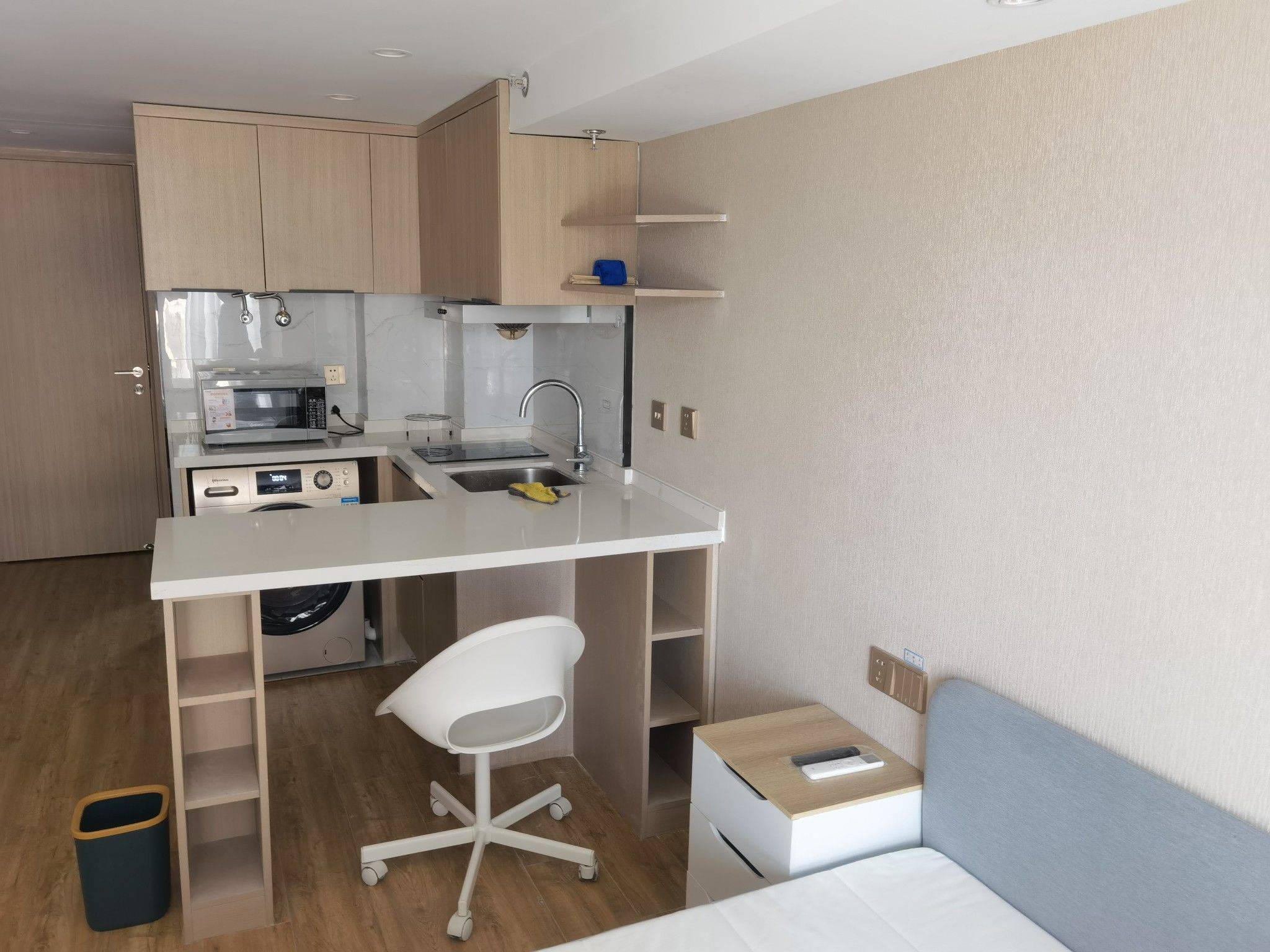 Nanjing-Jianye-Cozy Home,Clean&Comfy,No Gender Limit,Hustle & Bustle,“Friends”,Chilled,LGBTQ Friendly,Pet Friendly