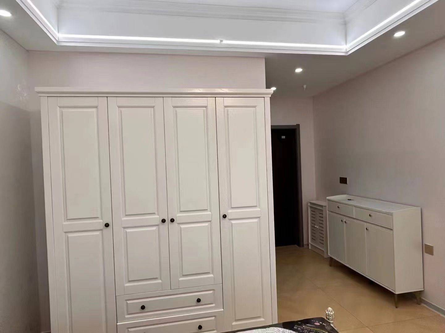 Zhengzhou-Jinshui-Cozy Home,Clean&Comfy,No Gender Limit,Hustle & Bustle,“Friends”,Chilled