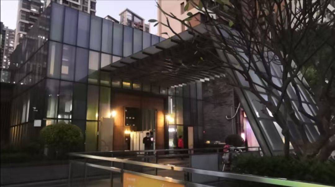 Guangzhou-Huangpu-Cozy Home,Clean&Comfy,No Gender Limit,Hustle & Bustle,“Friends”,Chilled