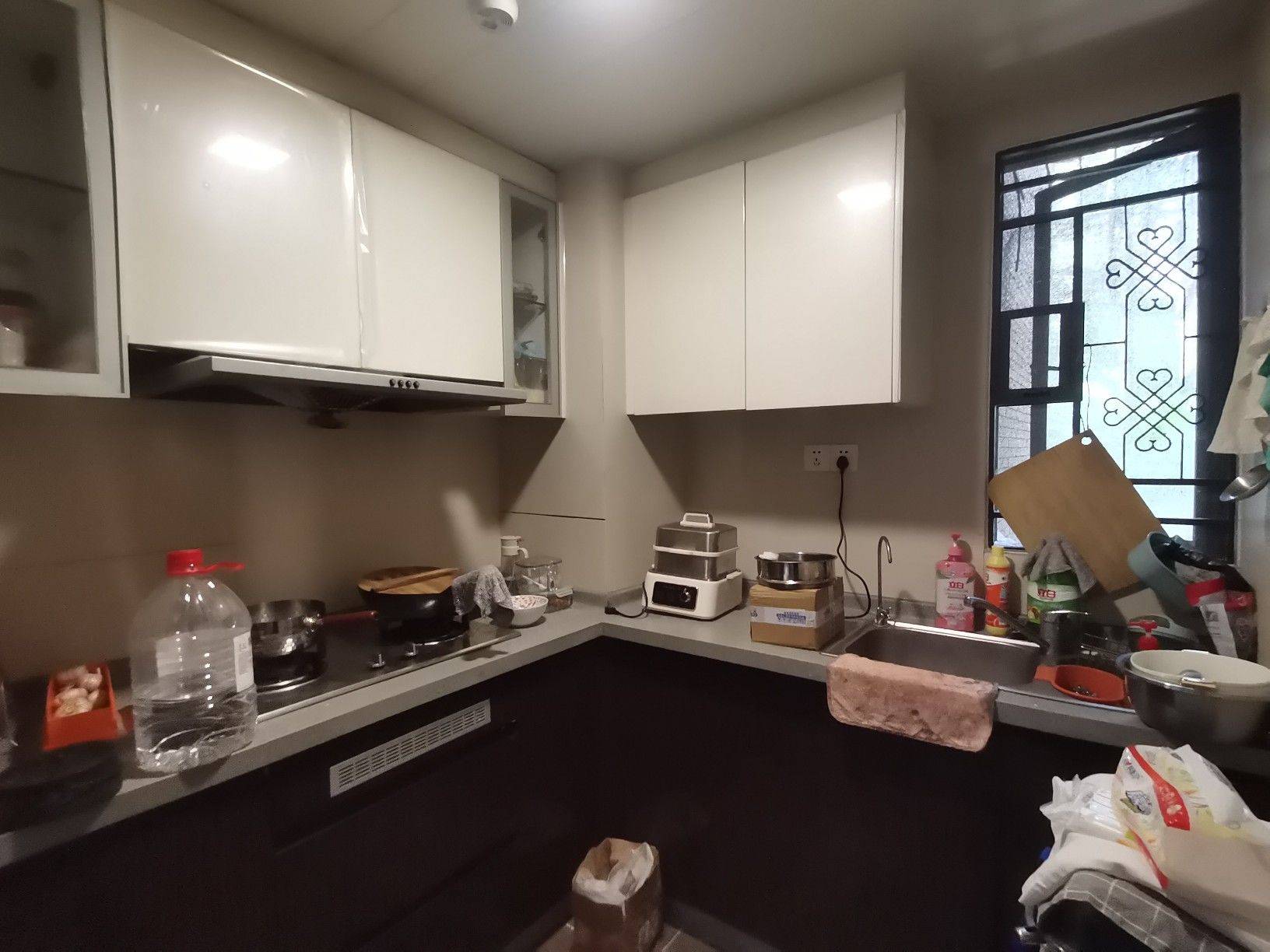 Guangzhou-Huangpu-Cozy Home,Clean&Comfy,No Gender Limit,Hustle & Bustle,“Friends”,Chilled