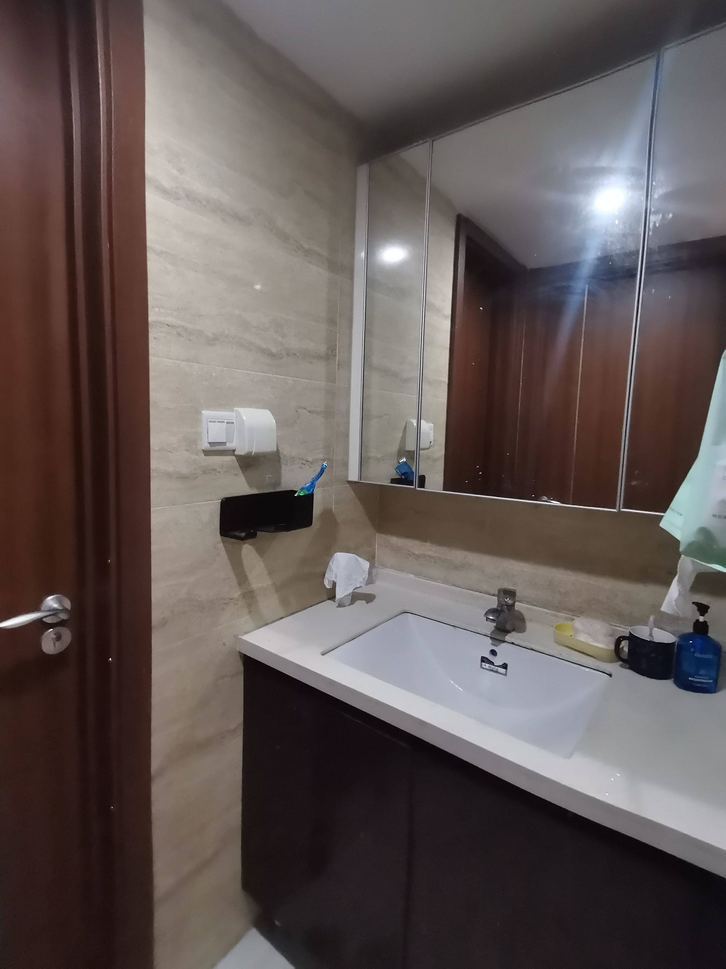 Guangzhou-Huangpu-Cozy Home,Clean&Comfy,No Gender Limit,Hustle & Bustle,“Friends”,Chilled