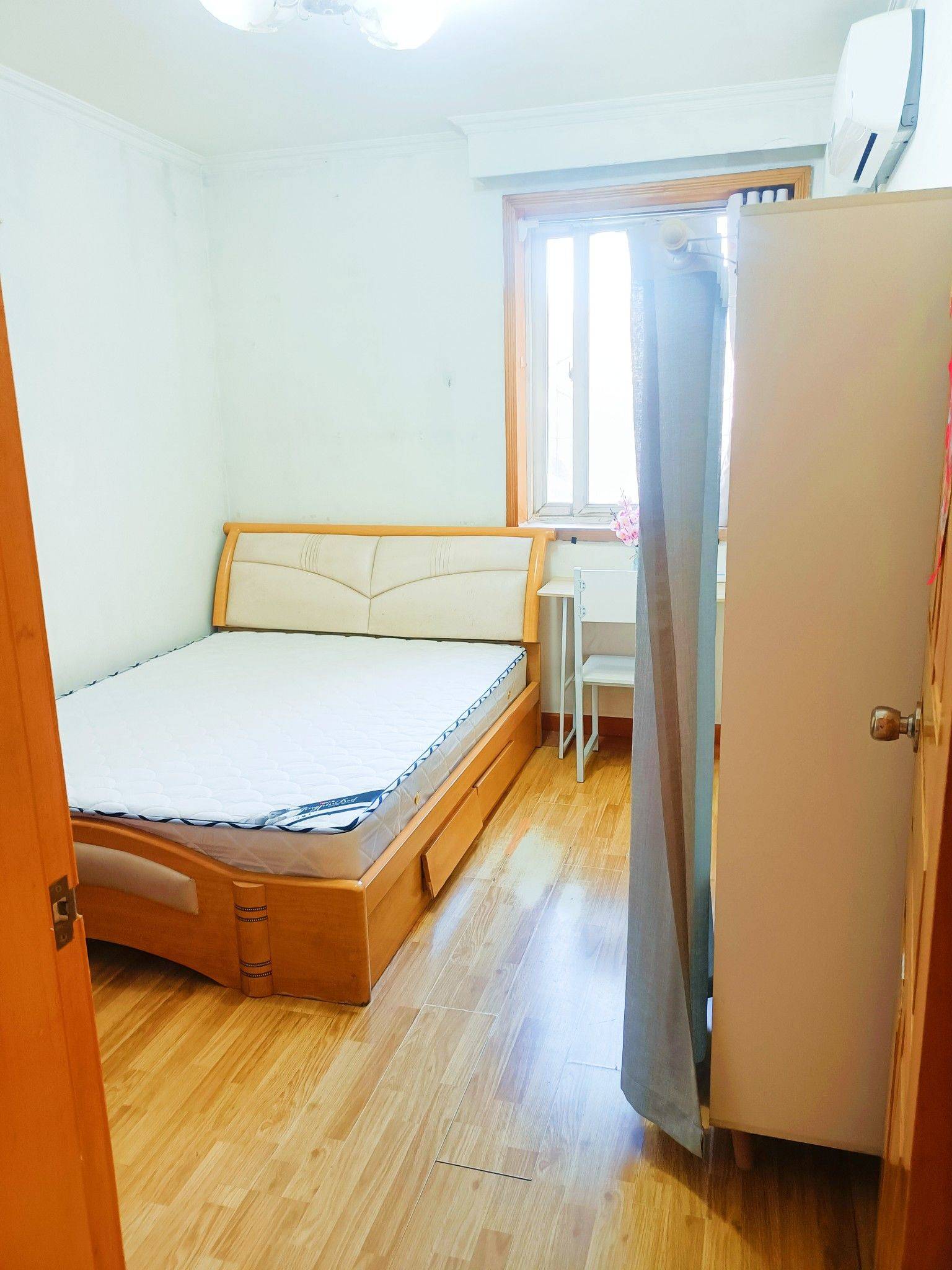 Beijing-Chaoyang-小区带中心花园,旁边就是地铁公交站,居住舒适不临街,衣食住行很方便,房子很干净24小时热水,北京朝阳大悦城商圈,小区封闭式管理,Pet Friendly,Cozy Home,Clean&Comfy,Hustle & Bustle,Chilled