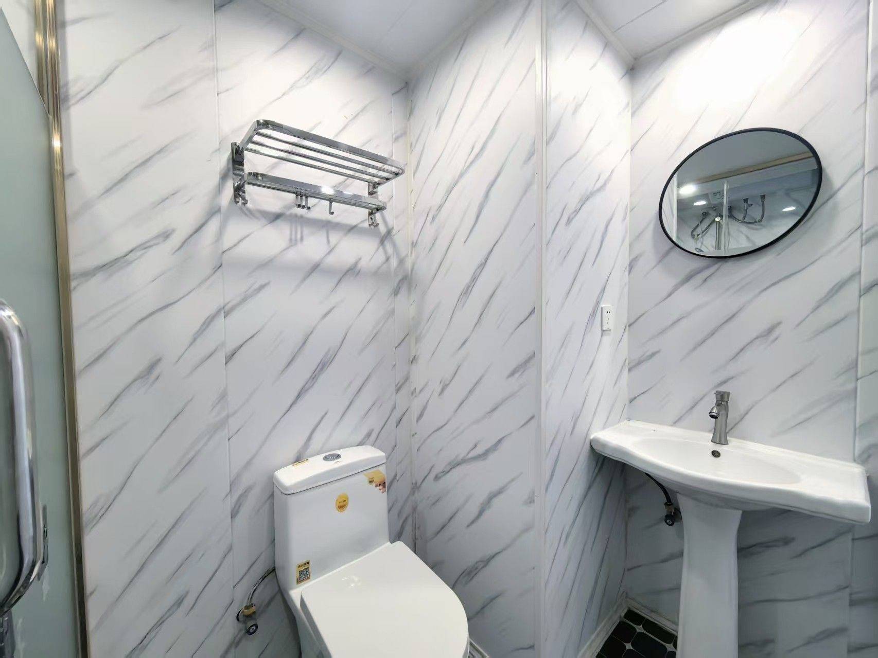 Shenzhen-Nanshan-Cozy Home,Clean&Comfy,No Gender Limit,Hustle & Bustle,“Friends”,Chilled,LGBTQ Friendly