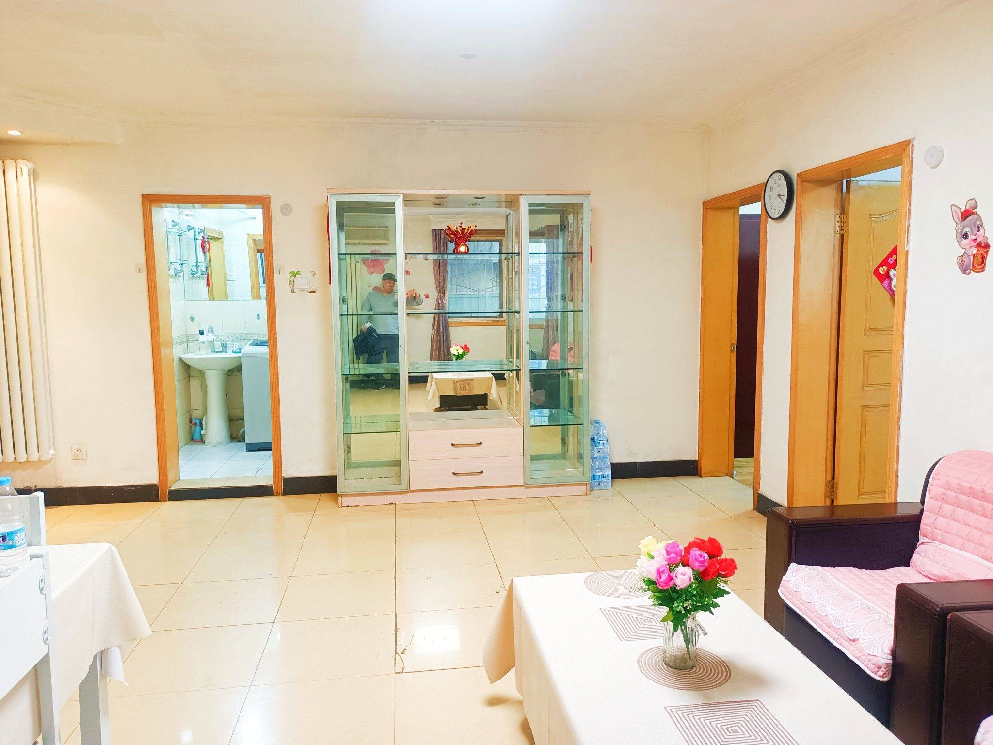 Beijing-Chaoyang-小区带中心花园,旁边就是地铁公交站,居住舒适不临街,衣食住行很方便,房子很干净24小时热水,北京朝阳大悦城商圈,小区封闭式管理,Pet Friendly,Cozy Home,Clean&Comfy,Hustle & Bustle,Chilled