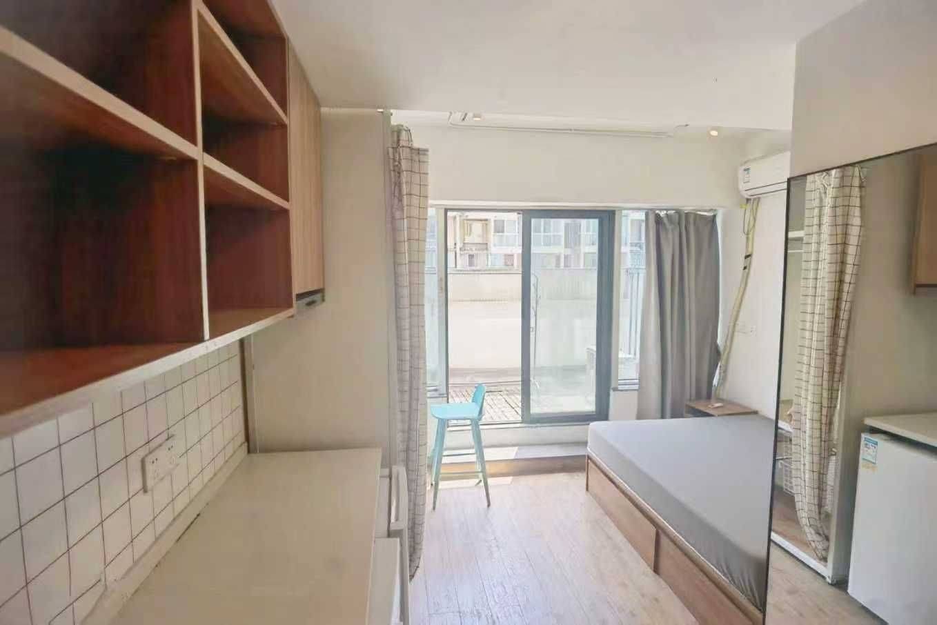租期灵活 | Pet Friendly | LGBTQ Friendly | Cozy Home | Clean&Comfy | No Gender Limit | Hustle & Bustle | “Friends” | Chilled