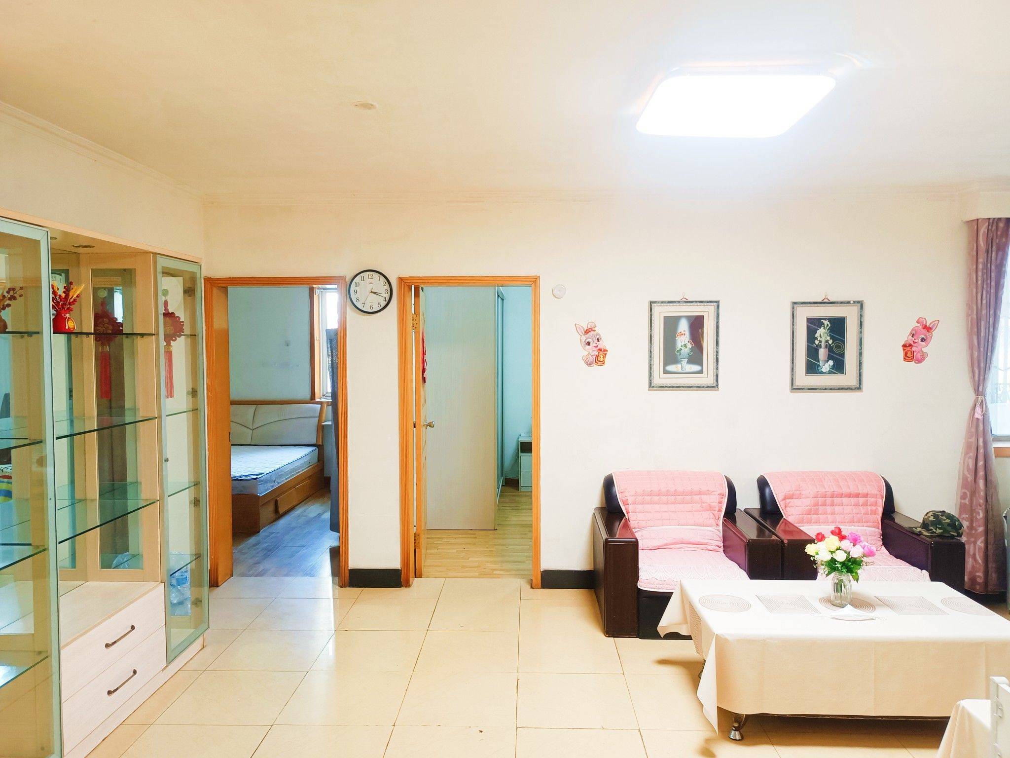 Beijing-Chaoyang-小区带中心花园,旁边就是地铁公交站,居住舒适不临街,衣食住行很方便,房子很干净24小时热水,北京朝阳大悦城商圈,小区封闭式管理,Pet Friendly,Cozy Home,Clean&Comfy,Hustle & Bustle,Chilled