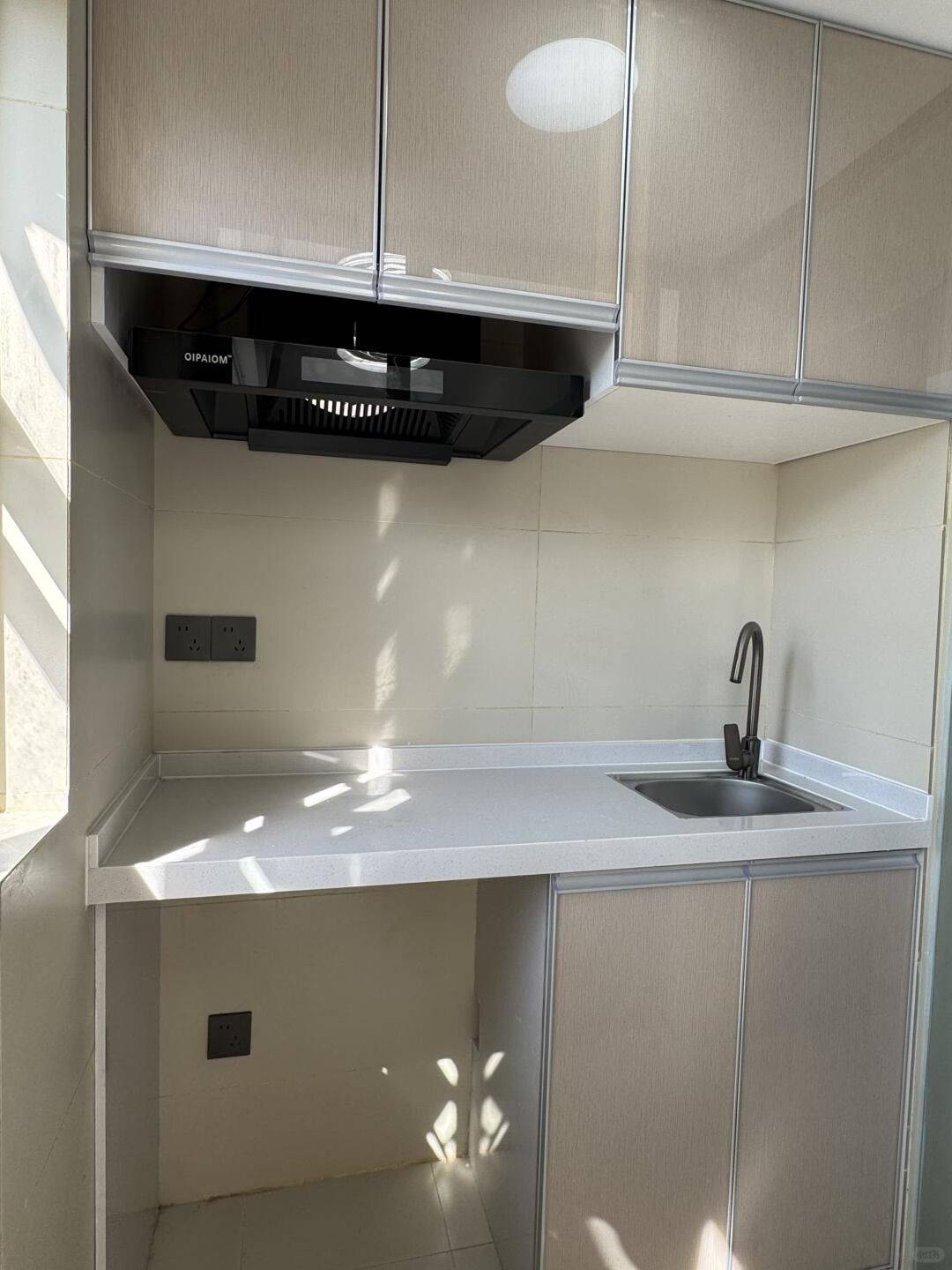 Shenzhen-BaoAn-Cozy Home,Clean&Comfy,No Gender Limit,Hustle & Bustle,“Friends”,Chilled,LGBTQ Friendly,Pet Friendly