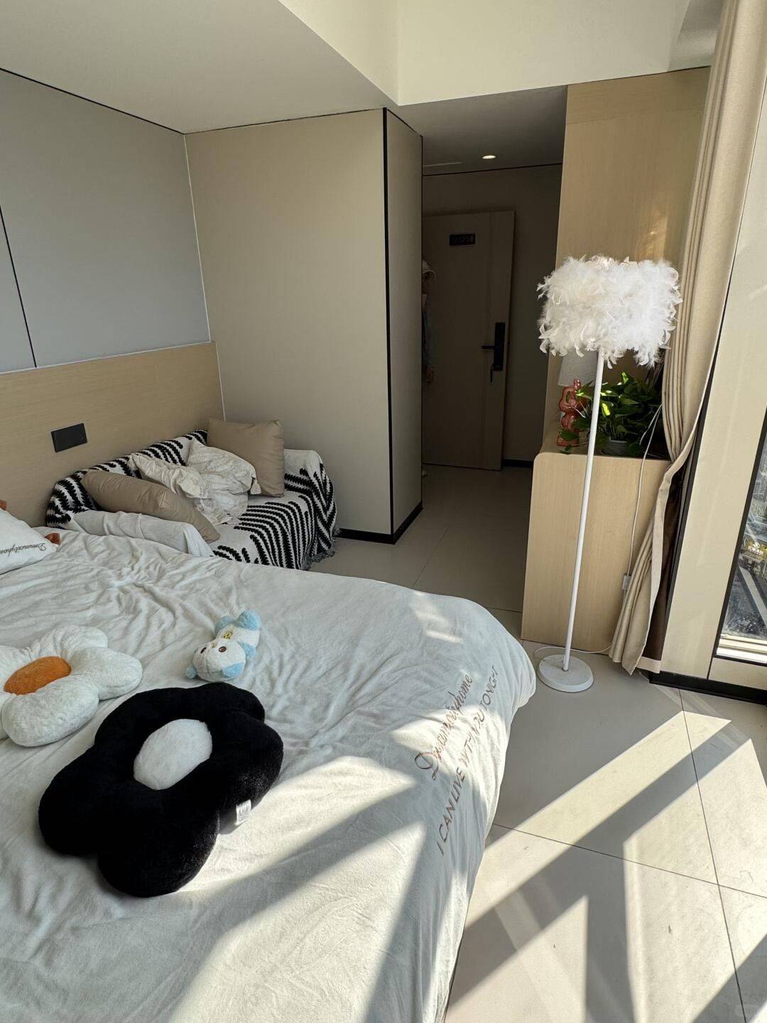 Shenzhen-BaoAn-Cozy Home,Clean&Comfy,No Gender Limit,Hustle & Bustle,“Friends”,Chilled,LGBTQ Friendly,Pet Friendly