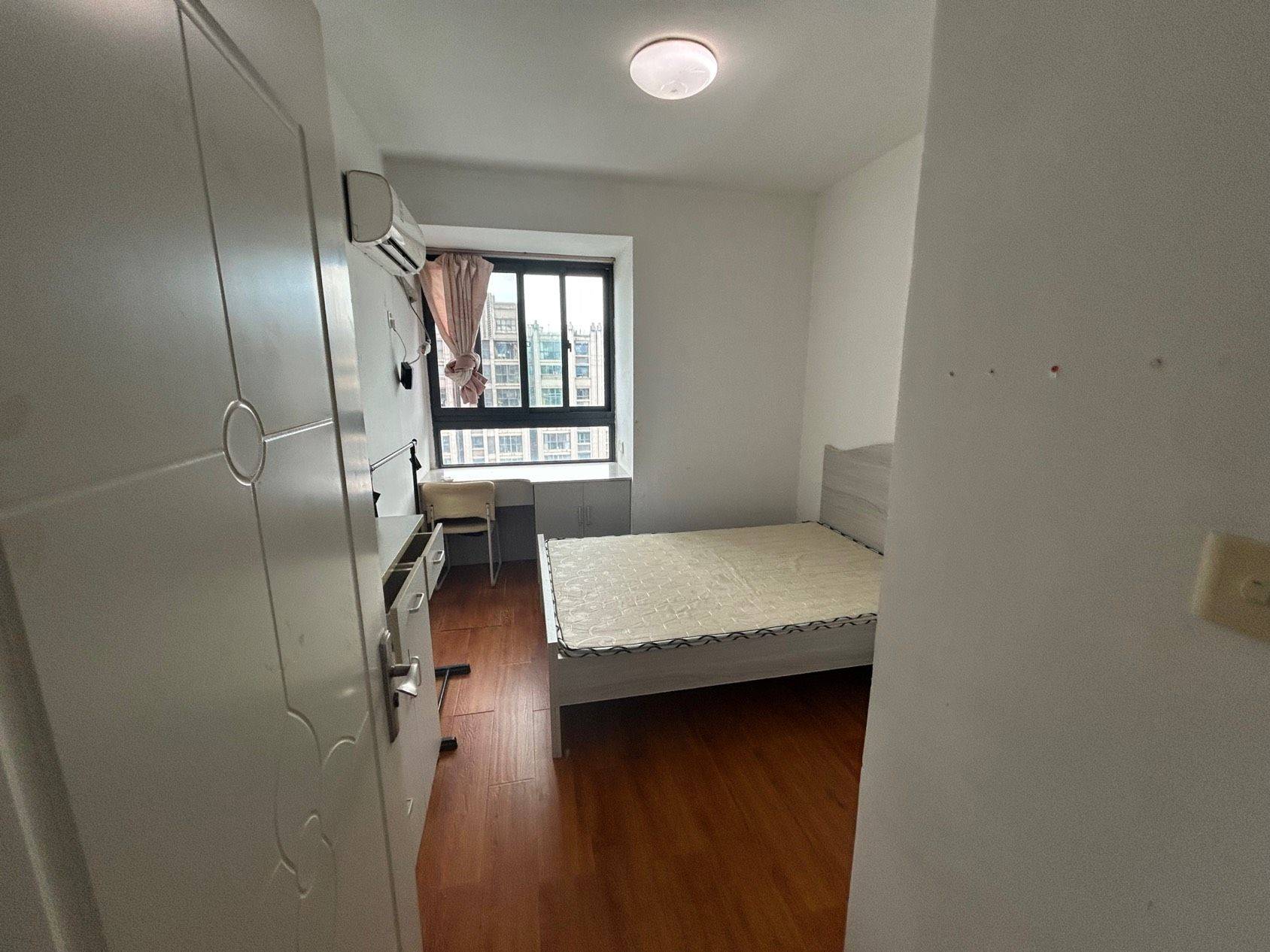 Nanjing-Jiangning-Cozy Home,Clean&Comfy,No Gender Limit,Hustle & Bustle,“Friends”,Chilled,LGBTQ Friendly