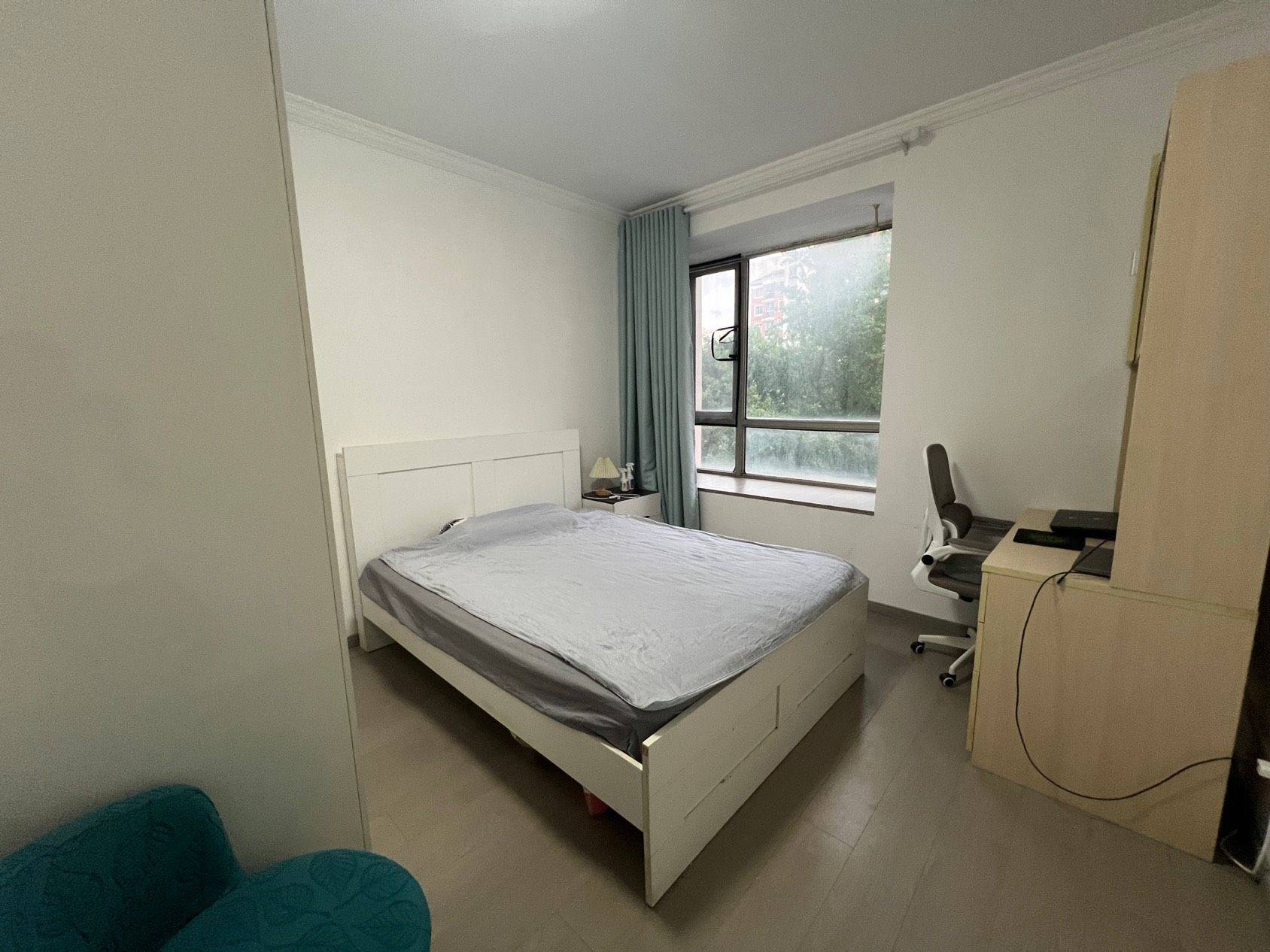 Shanghai-Pudong-Cozy Home,Clean&Comfy,No Gender Limit,Hustle & Bustle,“Friends”,Chilled,LGBTQ Friendly