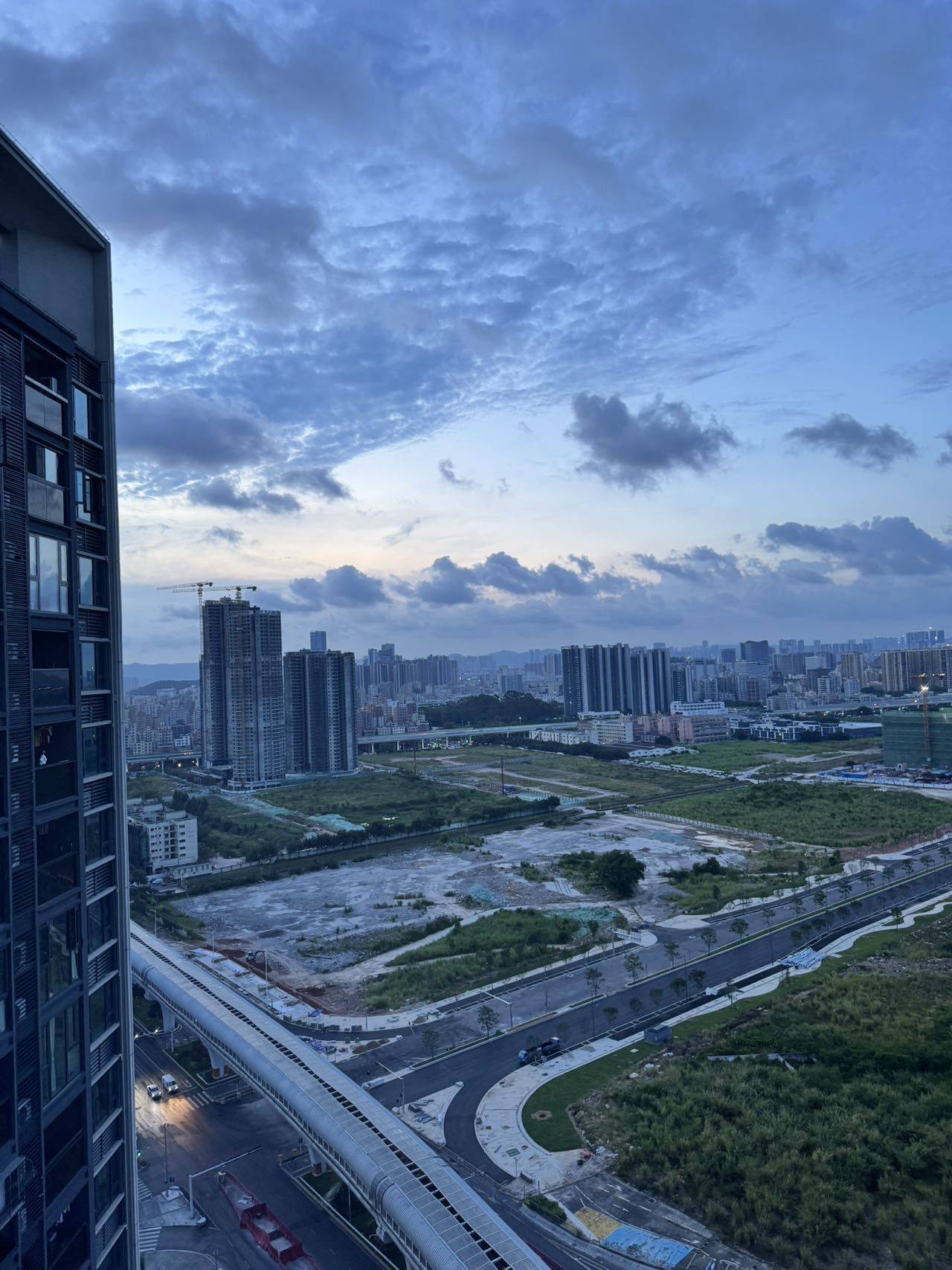 Guangming 金地草莓社区(明峰府店)