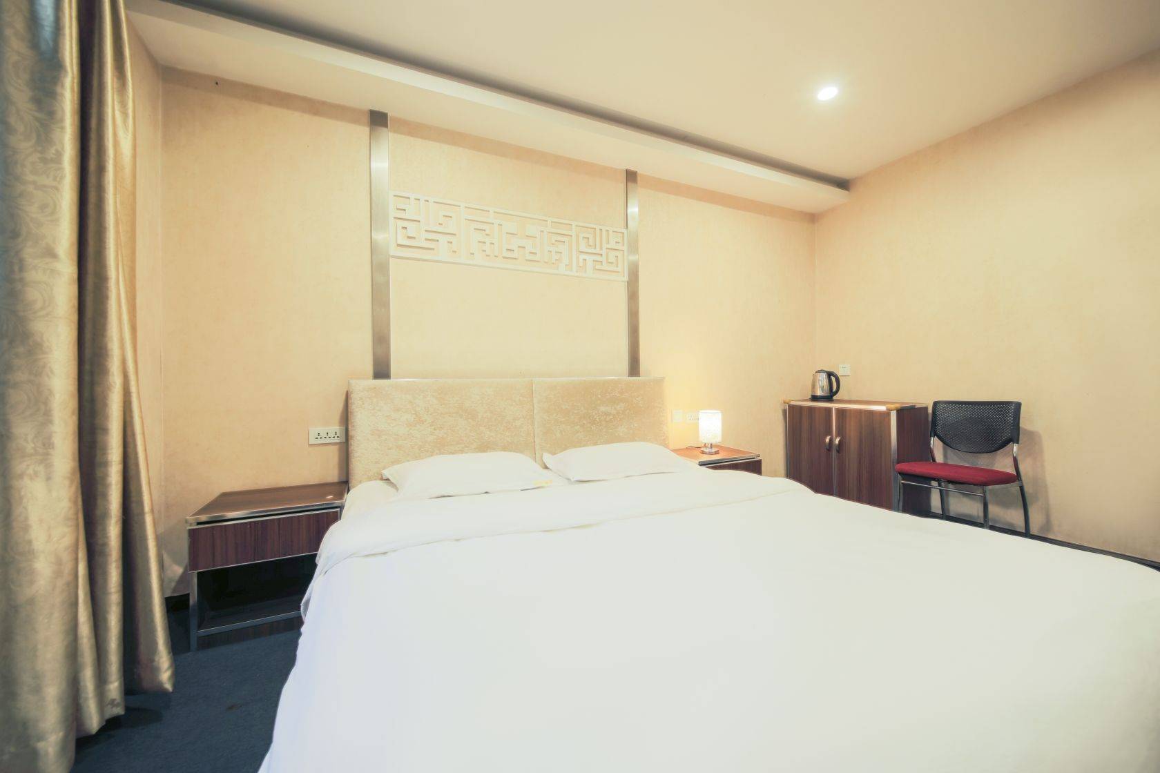 Kunming-Xishan-Cozy Home,Clean&Comfy,No Gender Limit,Hustle & Bustle,“Friends”,Chilled,LGBTQ Friendly,Pet Friendly