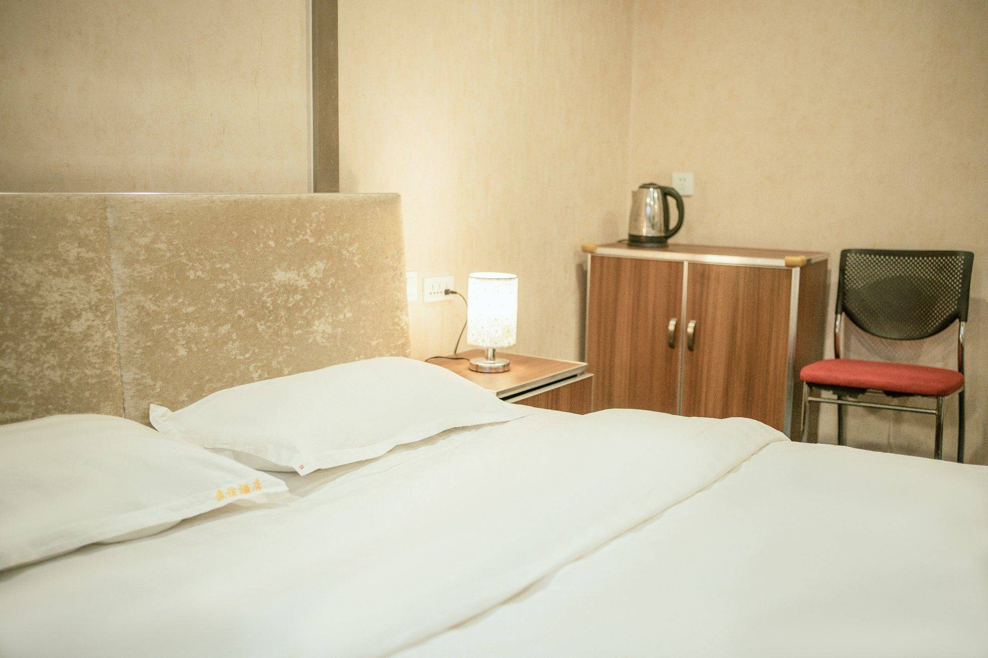 Kunming-Xishan-Cozy Home,Clean&Comfy,No Gender Limit,Hustle & Bustle,“Friends”,Chilled,LGBTQ Friendly,Pet Friendly