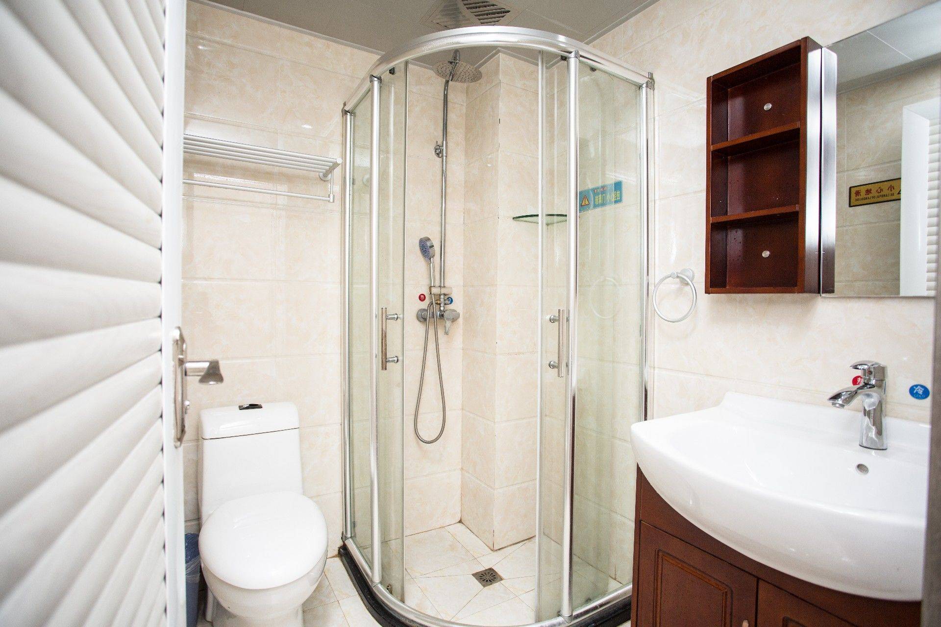 Kunming-Xishan-Cozy Home,Clean&Comfy,No Gender Limit,Hustle & Bustle,“Friends”,Chilled,LGBTQ Friendly,Pet Friendly