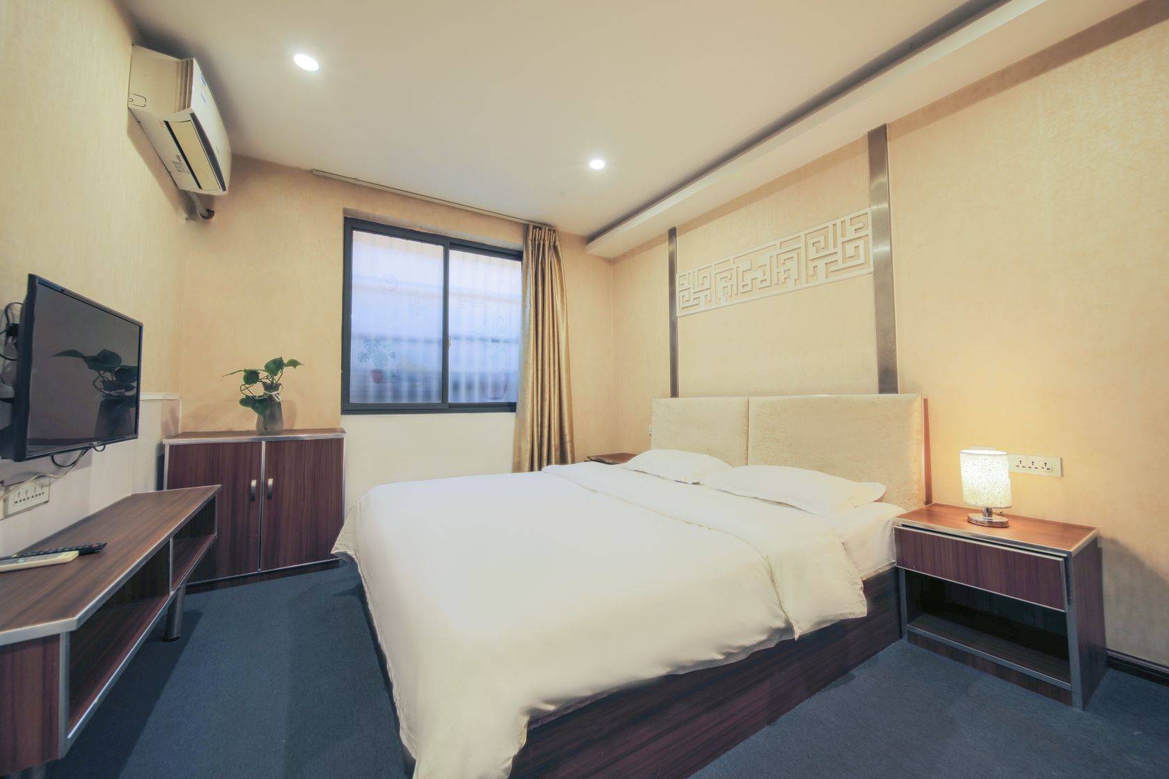 Kunming-Xishan-Cozy Home,Clean&Comfy,No Gender Limit,Hustle & Bustle,“Friends”,Chilled,LGBTQ Friendly,Pet Friendly