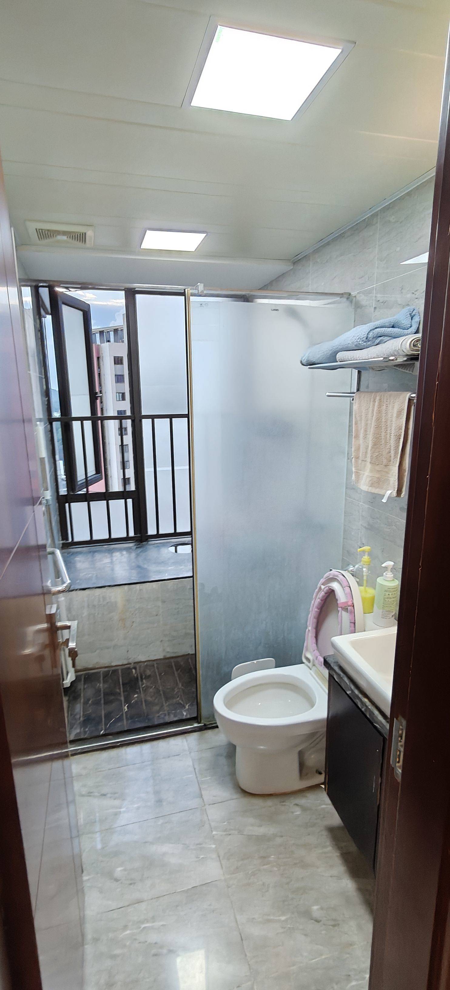 Shenzhen-Longgang-Cozy Home,Clean&Comfy,No Gender Limit,Pet Friendly