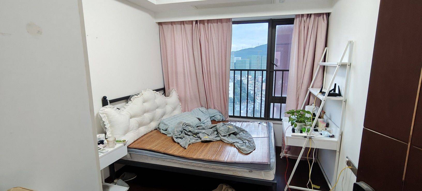 Shenzhen-Longgang-Clean&Comfy