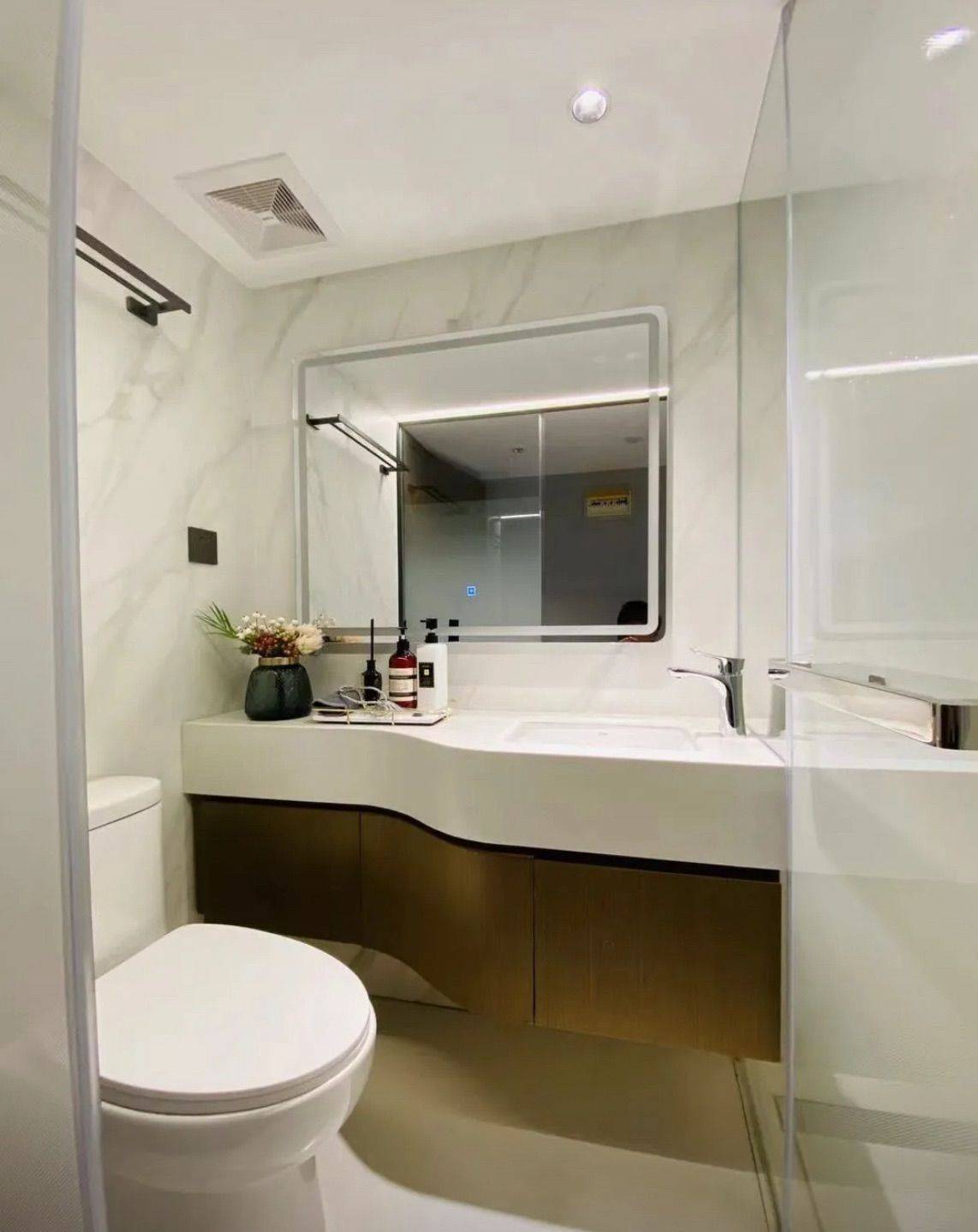 Shanghai-Jing‘An-Cozy Home,Clean&Comfy,Hustle & Bustle,“Friends”,Chilled,LGBTQ Friendly