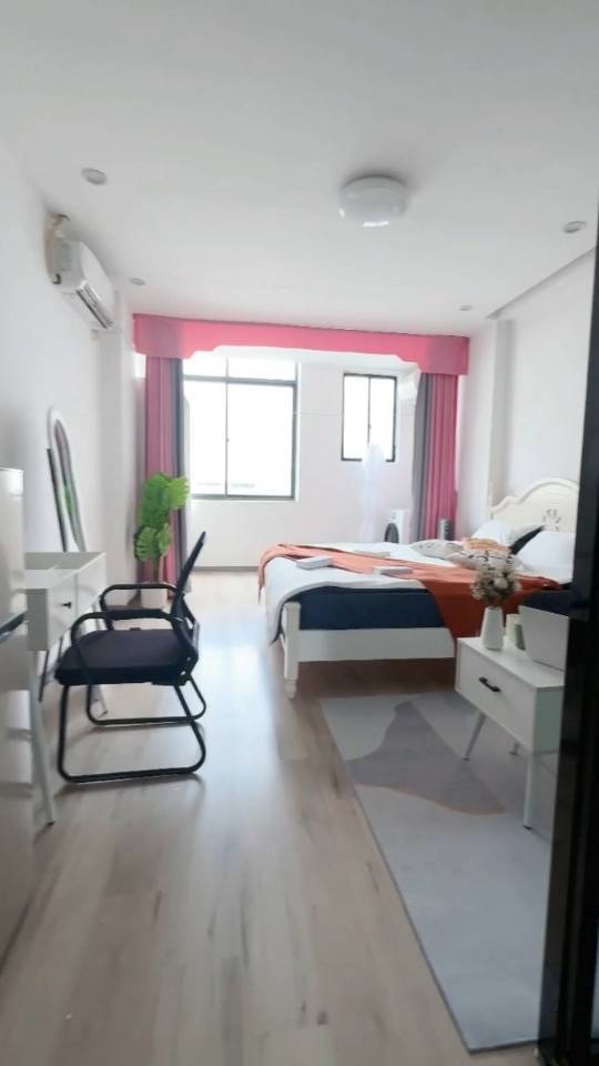 Guangzhou-Baiyun-Cozy Home,Clean&Comfy,No Gender Limit,Hustle & Bustle,LGBTQ Friendly,Pet Friendly