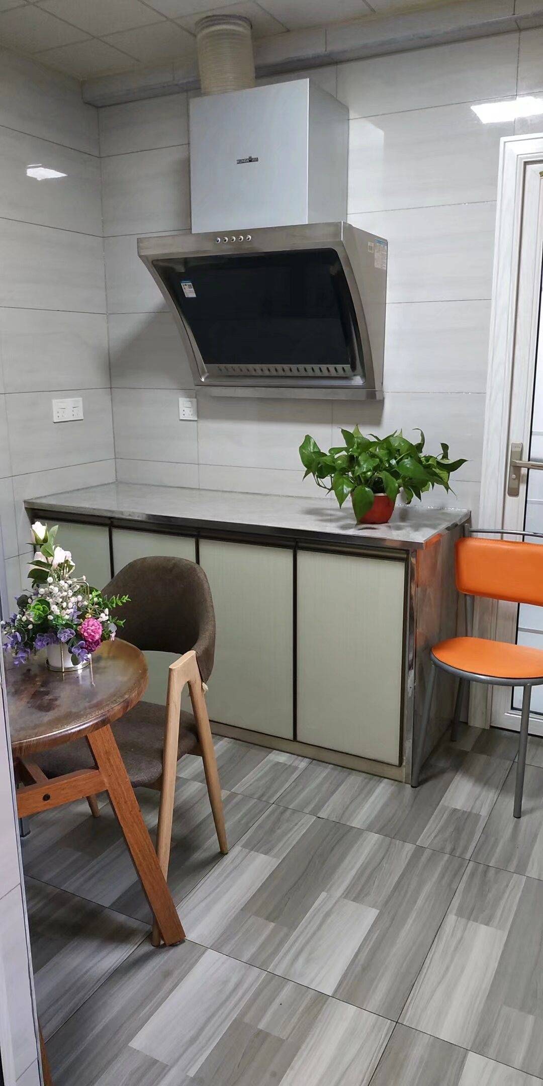 Changsha-Yuhua-Cozy Home,Clean&Comfy,No Gender Limit,Hustle & Bustle