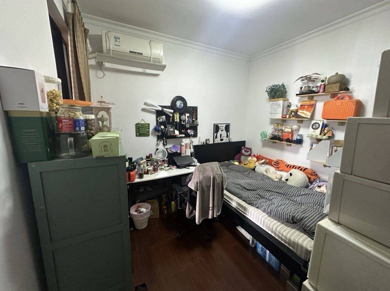 Shenzhen-Nanshan-Cozy Home,Clean&Comfy,No Gender Limit,Hustle & Bustle,“Friends”,Chilled,LGBTQ Friendly,Pet Friendly