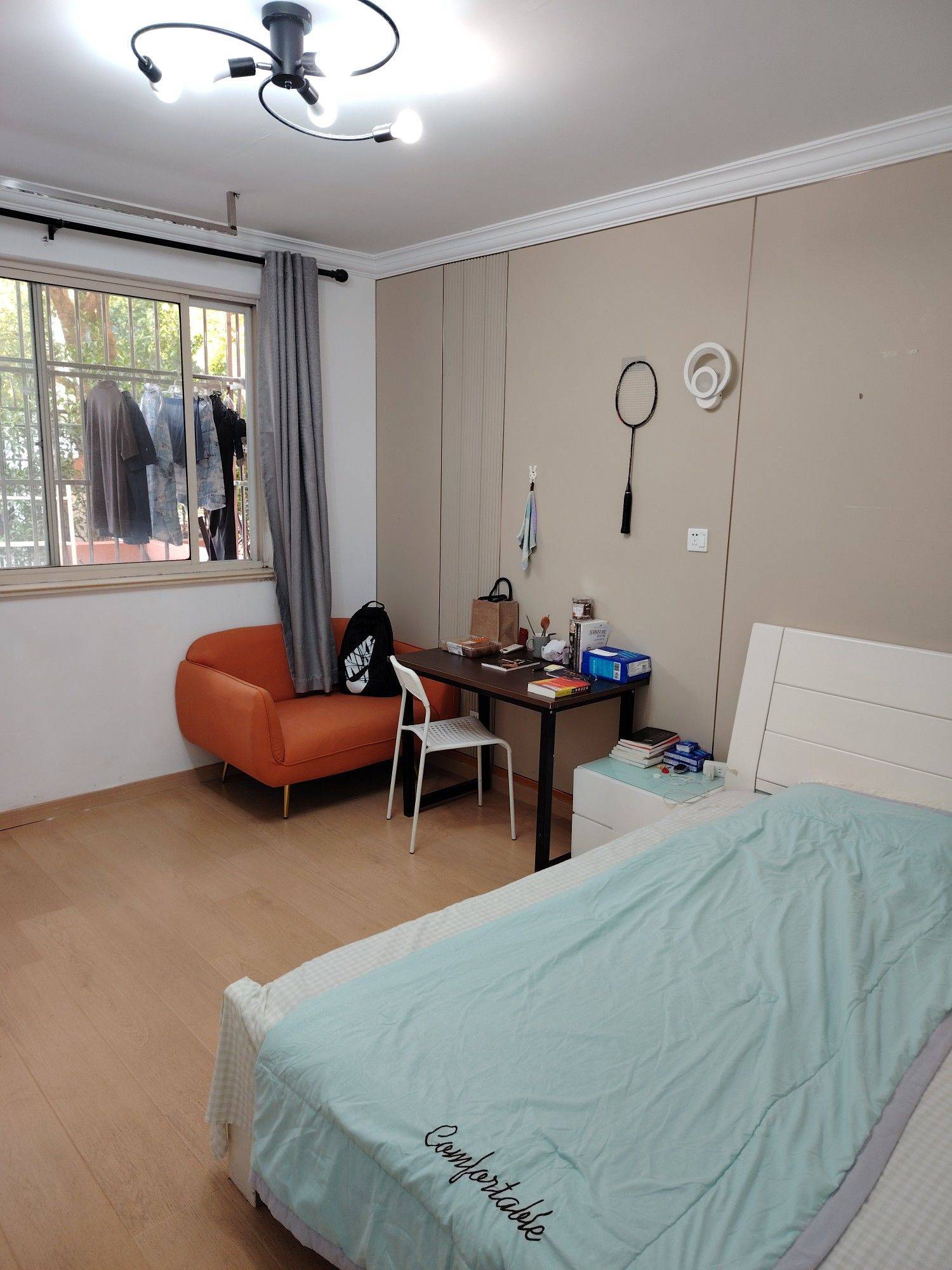 Shanghai-Pudong-Cozy Home,Clean&Comfy,No Gender Limit,Hustle & Bustle,“Friends”,Chilled,LGBTQ Friendly,Pet Friendly