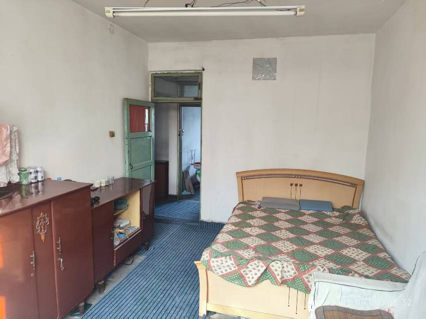 Tianjin-Hongqiao-No Gender Limit