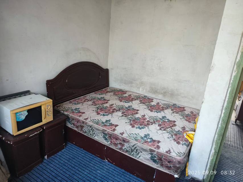 Tianjin-Hongqiao-No Gender Limit