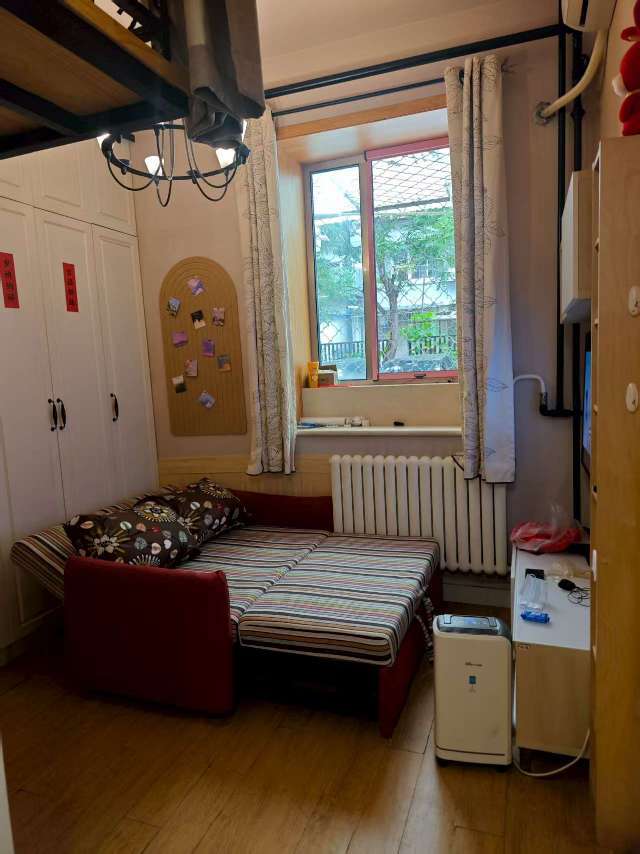 Beijing-Chaoyang-Hutong area,Shared apartment