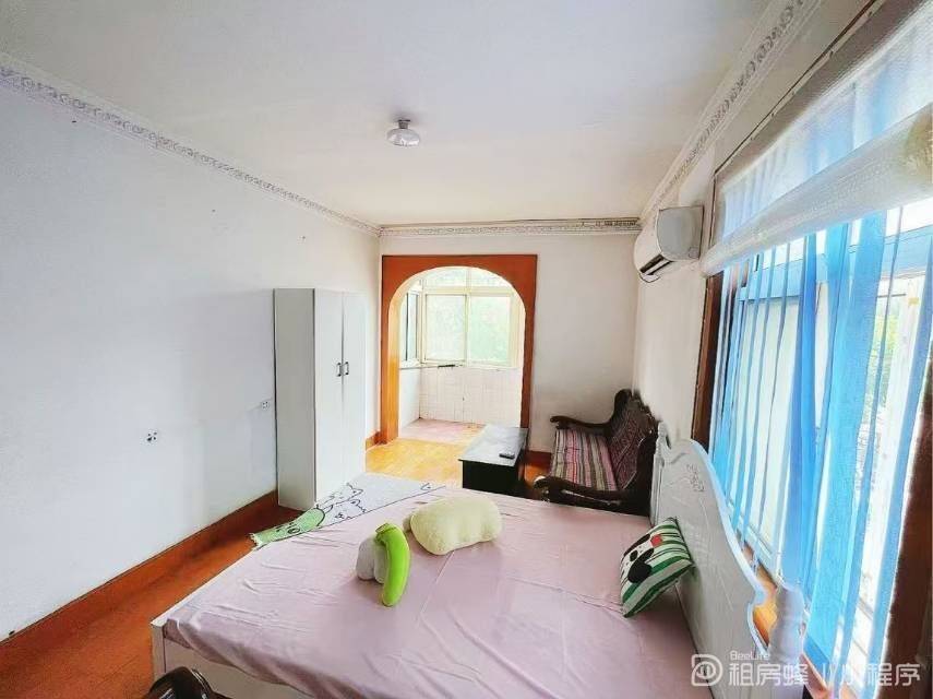 Qingdao-Shibei-Cozy Home,Clean&Comfy,No Gender Limit,Hustle & Bustle,“Friends”,Chilled,LGBTQ Friendly