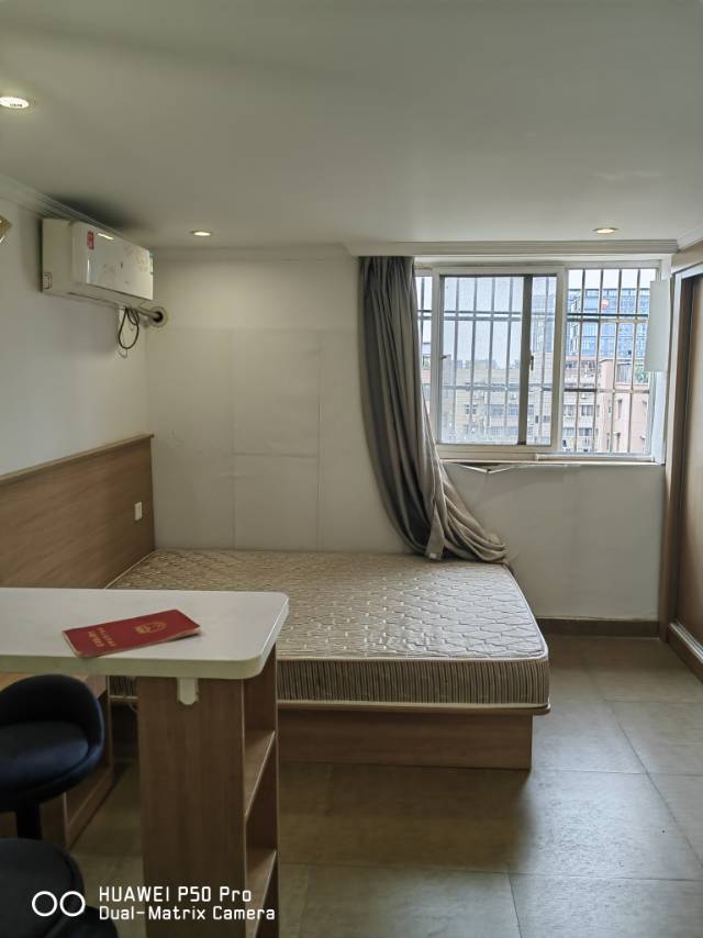 Nanjing-Jiangning-Cozy Home,Clean&Comfy,No Gender Limit,Hustle & Bustle,“Friends”,Chilled,Pet Friendly