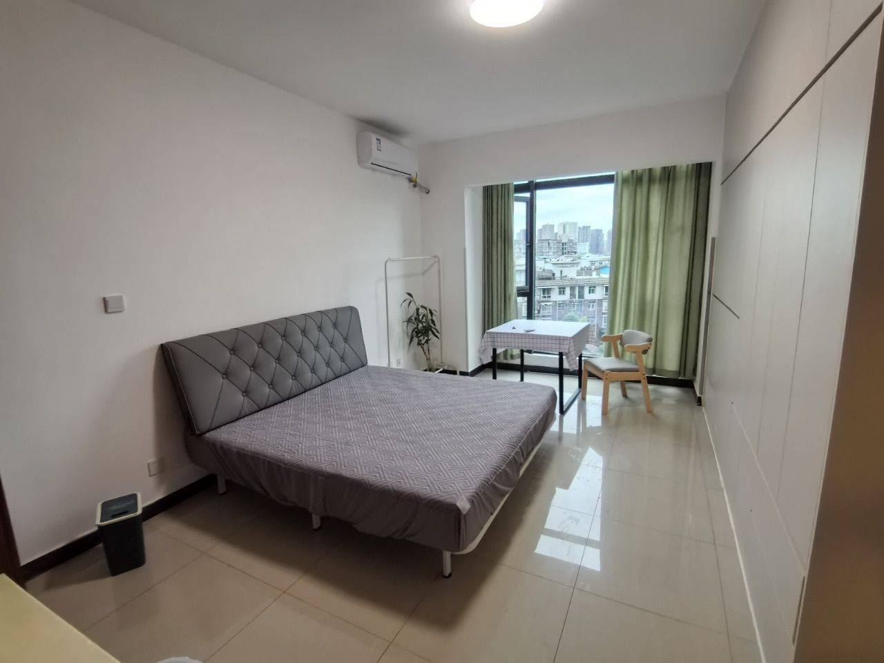 Chengdu-Shuangliu-Cozy Home,Clean&Comfy,No Gender Limit,Chilled,Pet Friendly