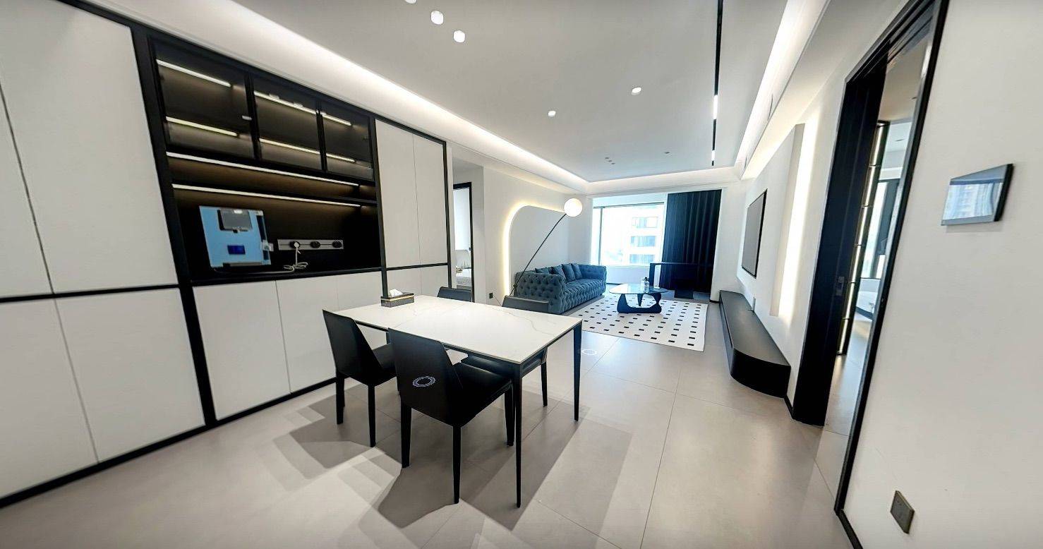 Wuhan-Hongshan-Cozy Home,Clean&Comfy,No Gender Limit,Hustle & Bustle