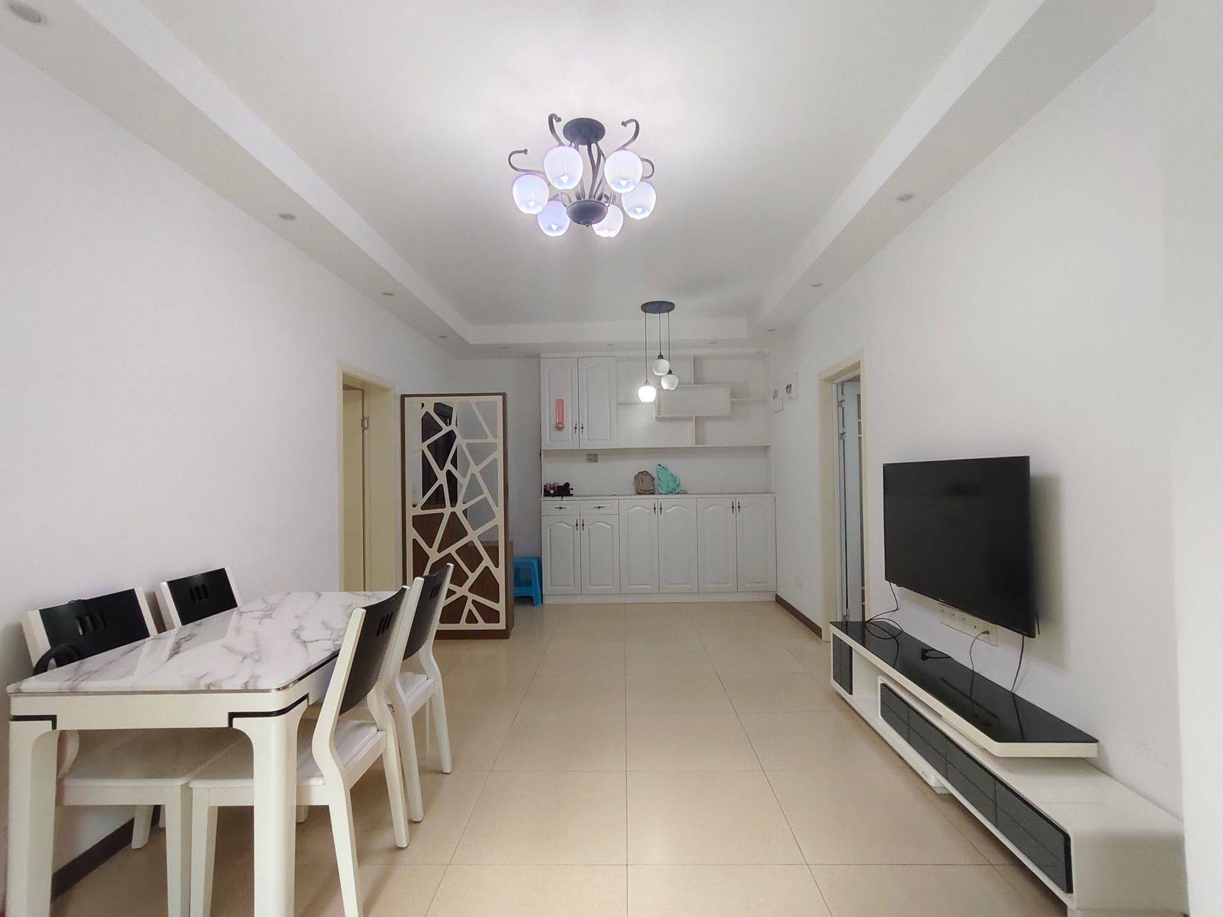 屋顶橙子味整租房源1