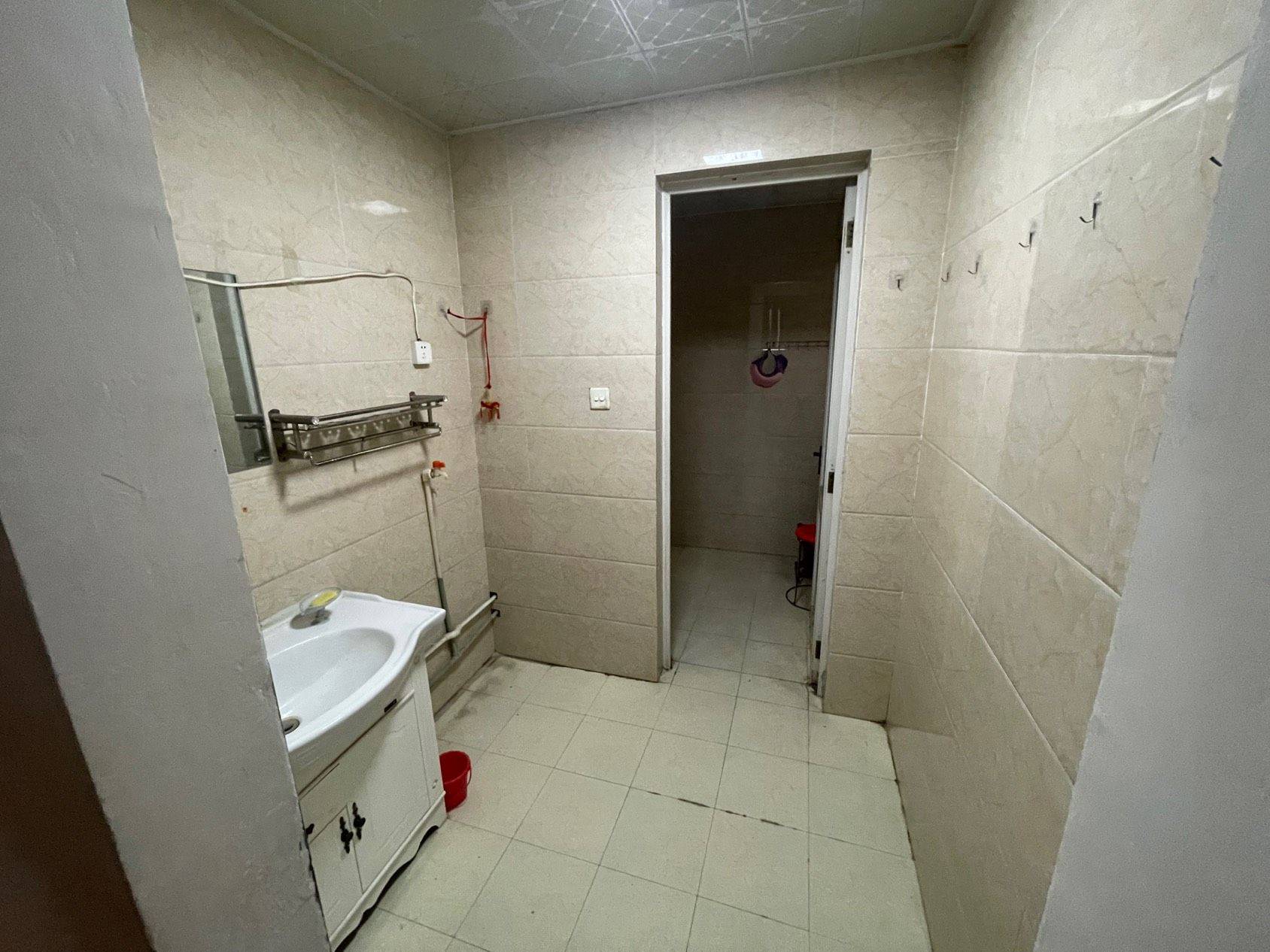 Zhengzhou-Erqi-Cozy Home,Clean&Comfy,No Gender Limit,Hustle & Bustle,Pet Friendly