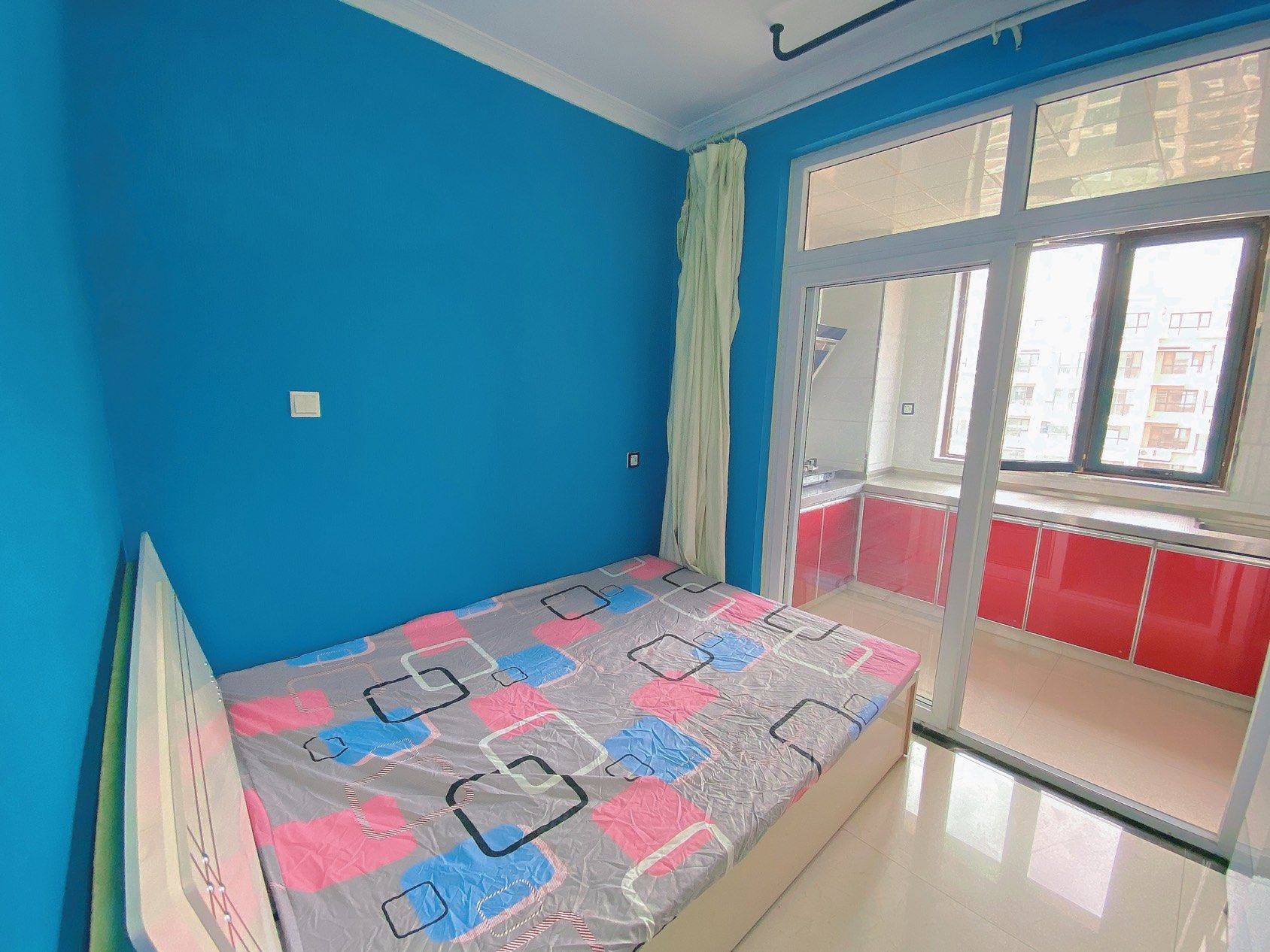 Zhengzhou-Zhongyuan-Cozy Home,Clean&Comfy,No Gender Limit,Hustle & Bustle