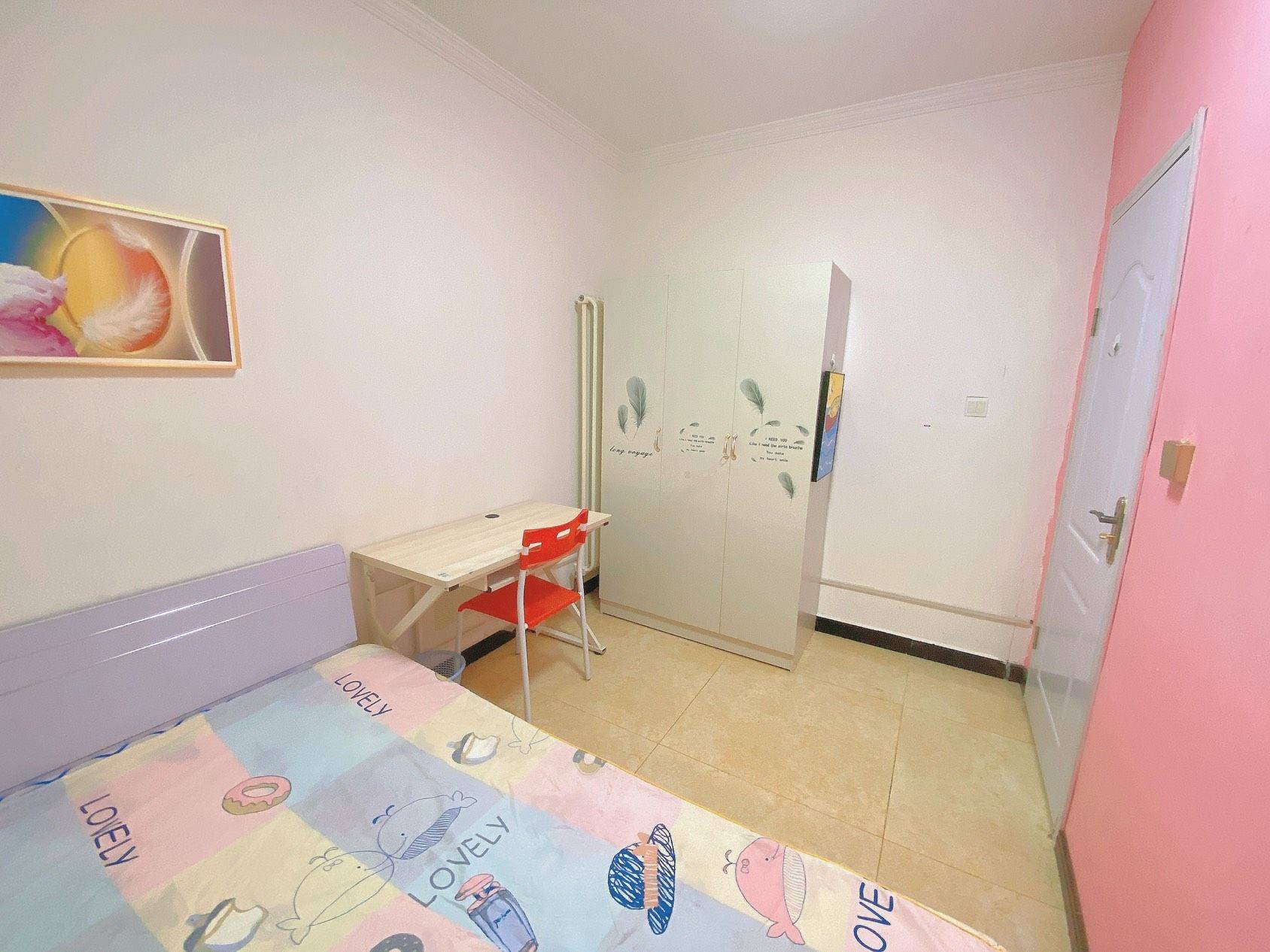 Zhengzhou-Zhongyuan-Cozy Home,Clean&Comfy,No Gender Limit,Hustle & Bustle