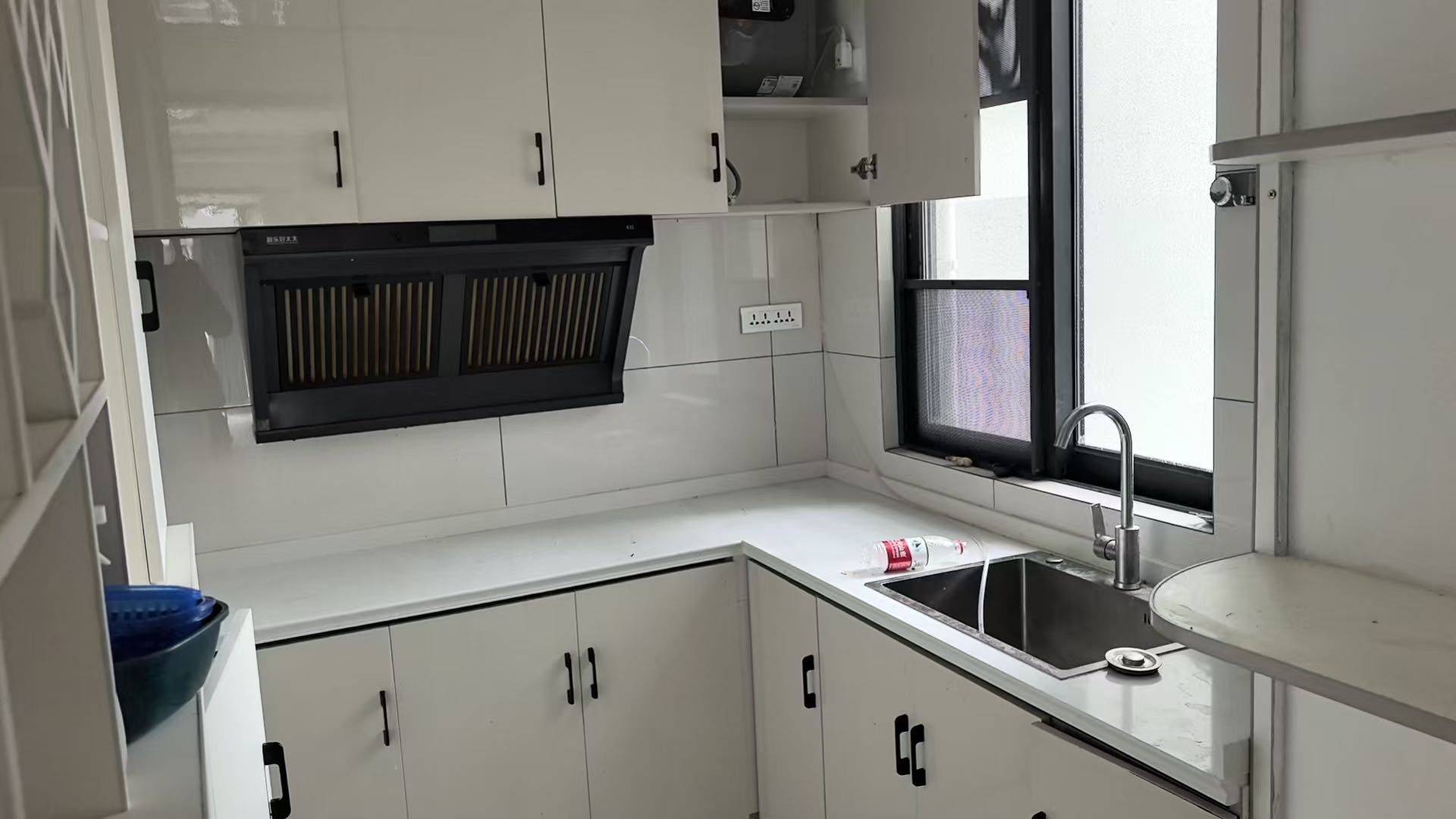 许 可证整租房源3