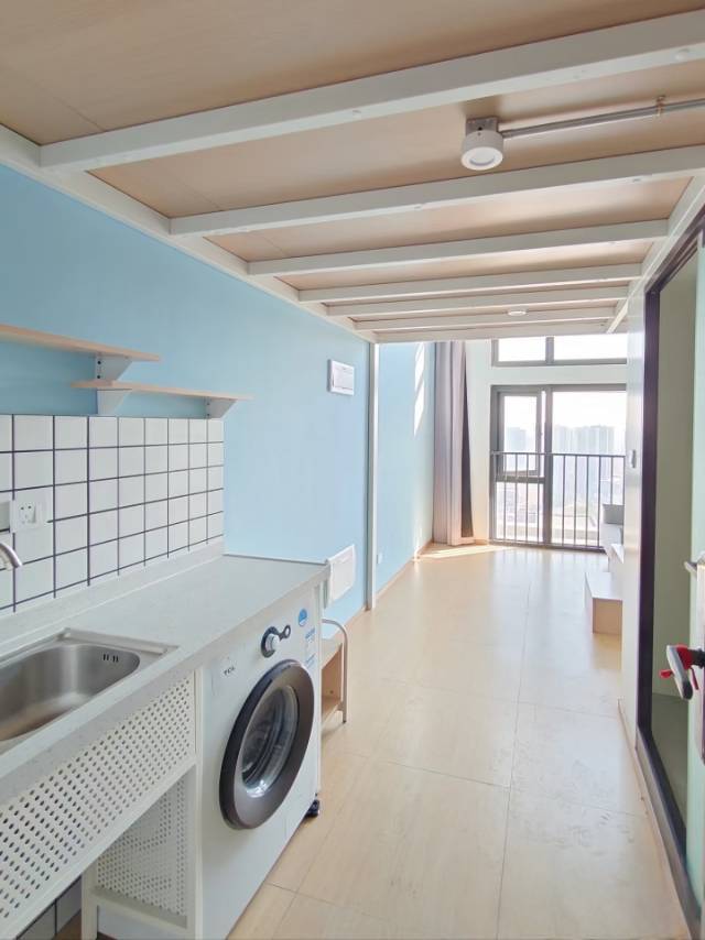 Shenzhen-Longhua-Cozy Home,Clean&Comfy,No Gender Limit,Hustle & Bustle,“Friends”,Chilled,LGBTQ Friendly,Pet Friendly