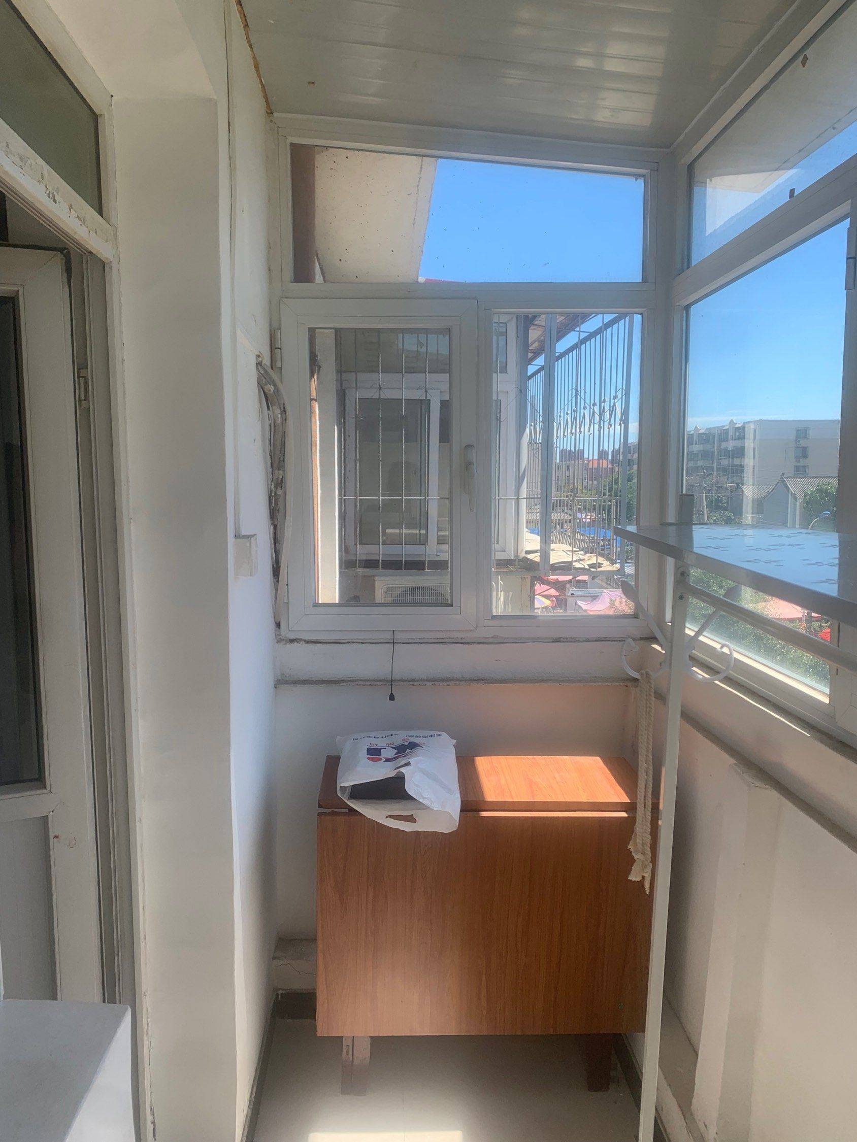 Tianjin-Binhai New -Cozy Home,Clean&Comfy,No Gender Limit,Hustle & Bustle,“Friends”,Chilled