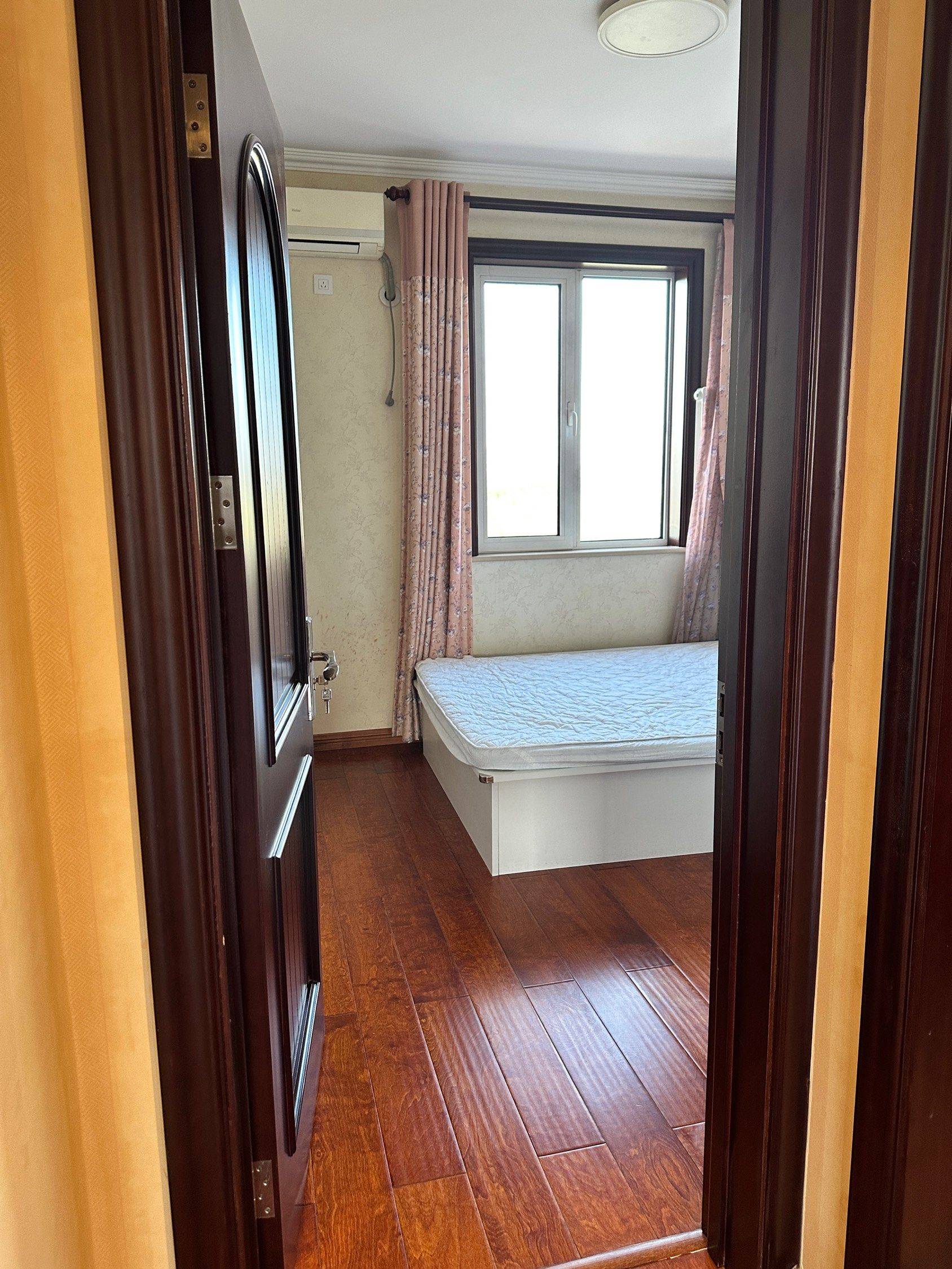 Beijing-Chaoyang-Clean&Comfy,No Gender Limit