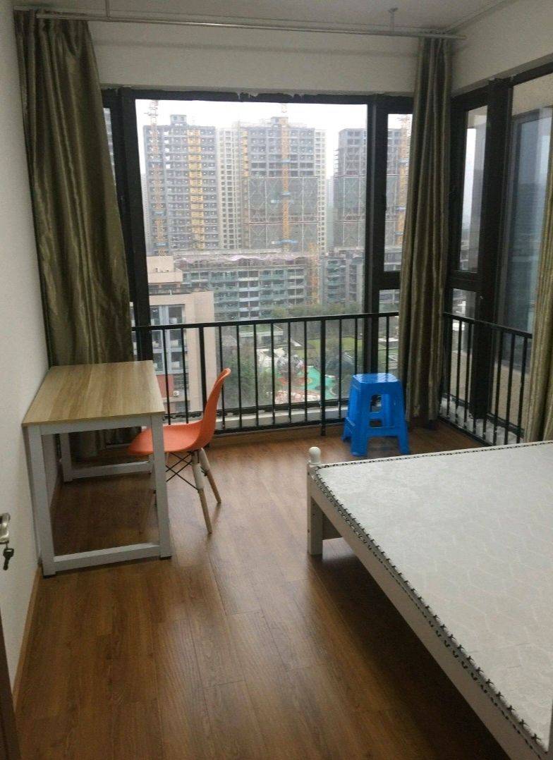Hangzhou-Xiaoshan-Cozy Home,Clean&Comfy,No Gender Limit,Hustle & Bustle,“Friends”,Chilled,LGBTQ Friendly