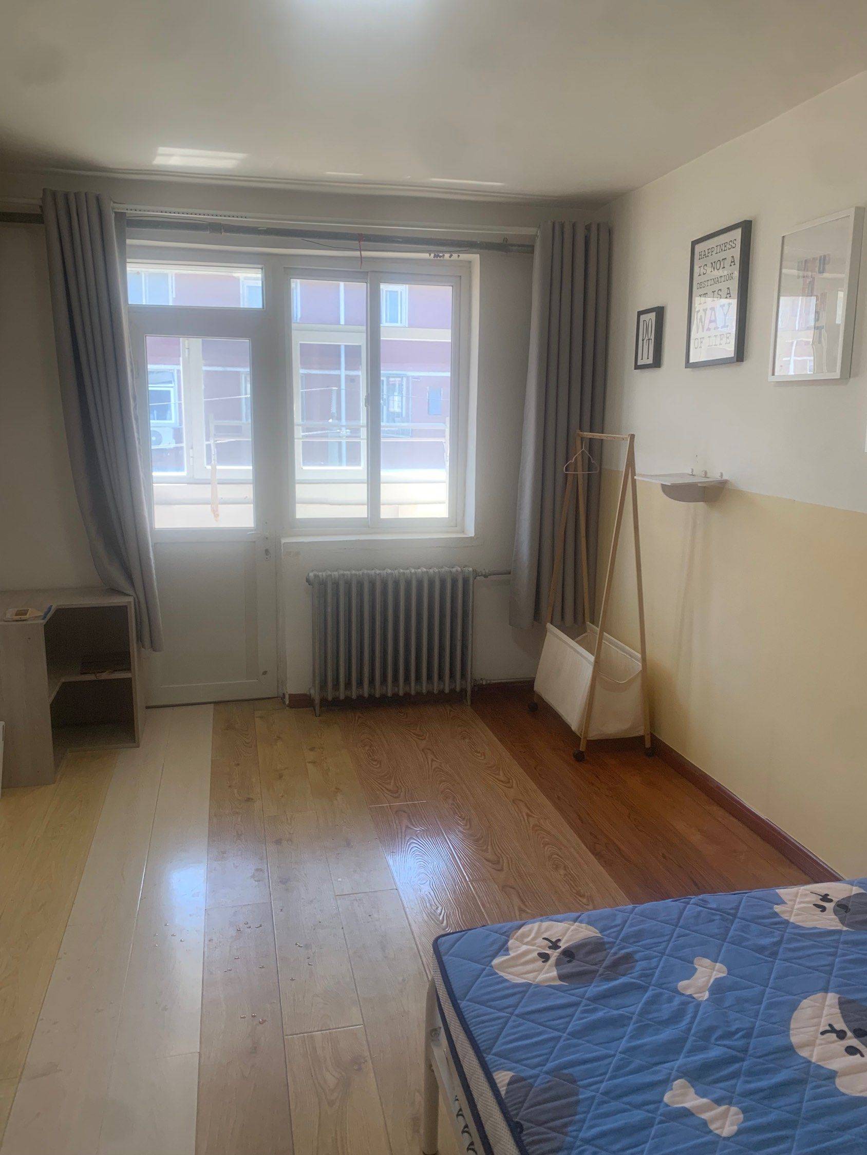 Tianjin-Binhai New -Cozy Home,Clean&Comfy,No Gender Limit,Hustle & Bustle,“Friends”,Chilled