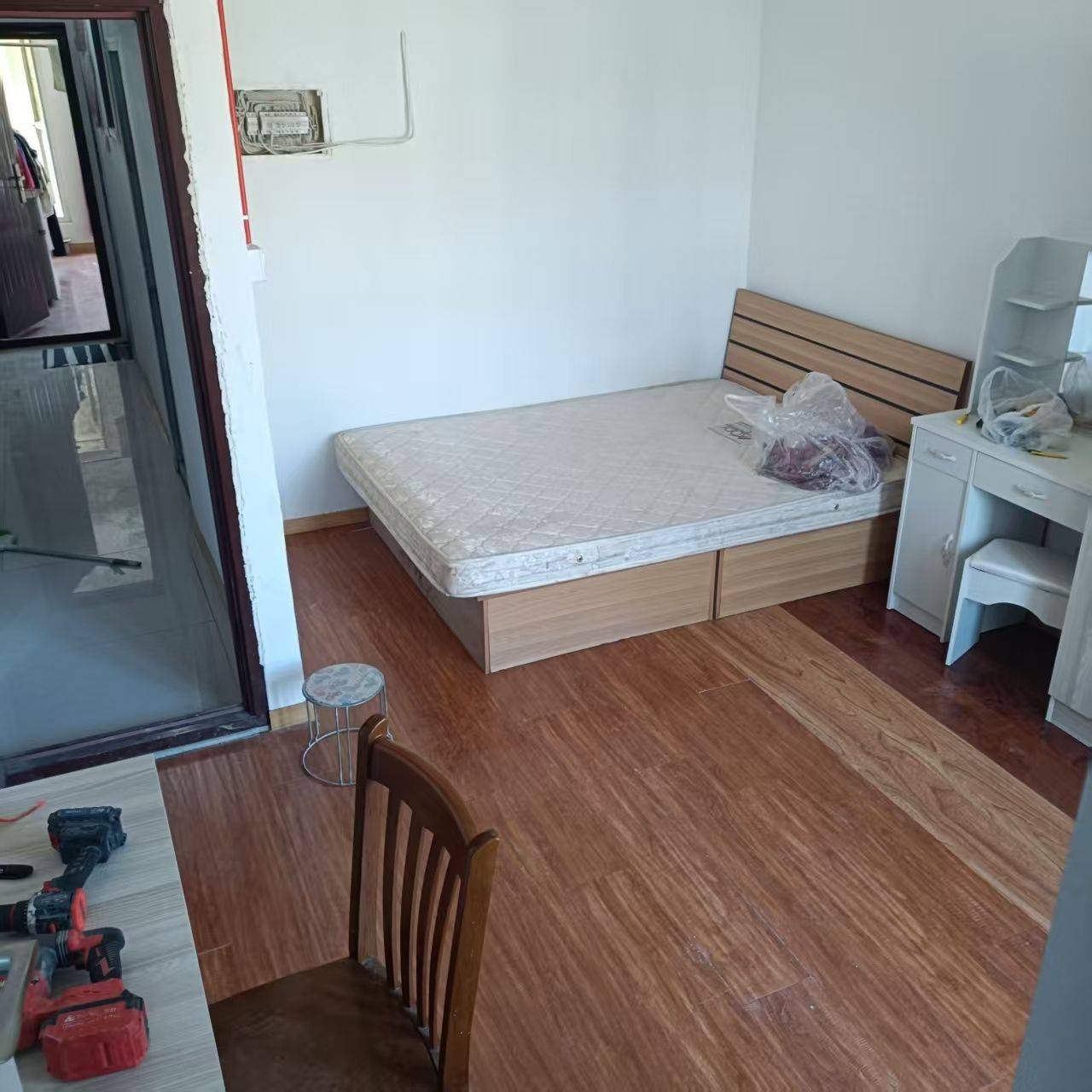 Tianjin-Binhai New -Cozy Home,Clean&Comfy,No Gender Limit,Hustle & Bustle,“Friends”,Chilled