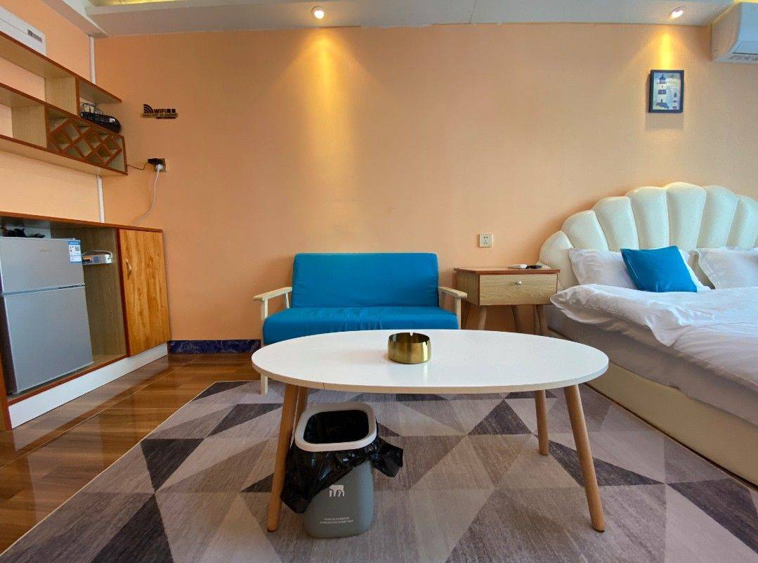 南宁-西鄉塘區-落地窗阳光房,禁养宠物,溫馨小窩,乾淨治愈,不限性別,市井煙火氣,慢時光