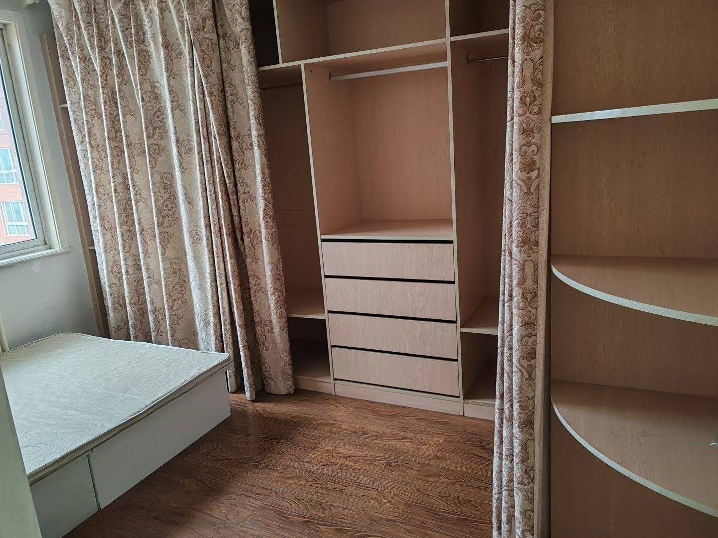 Beijing-Daxing-Cozy Home,No Gender Limit,Hustle & Bustle,“Friends”,Chilled