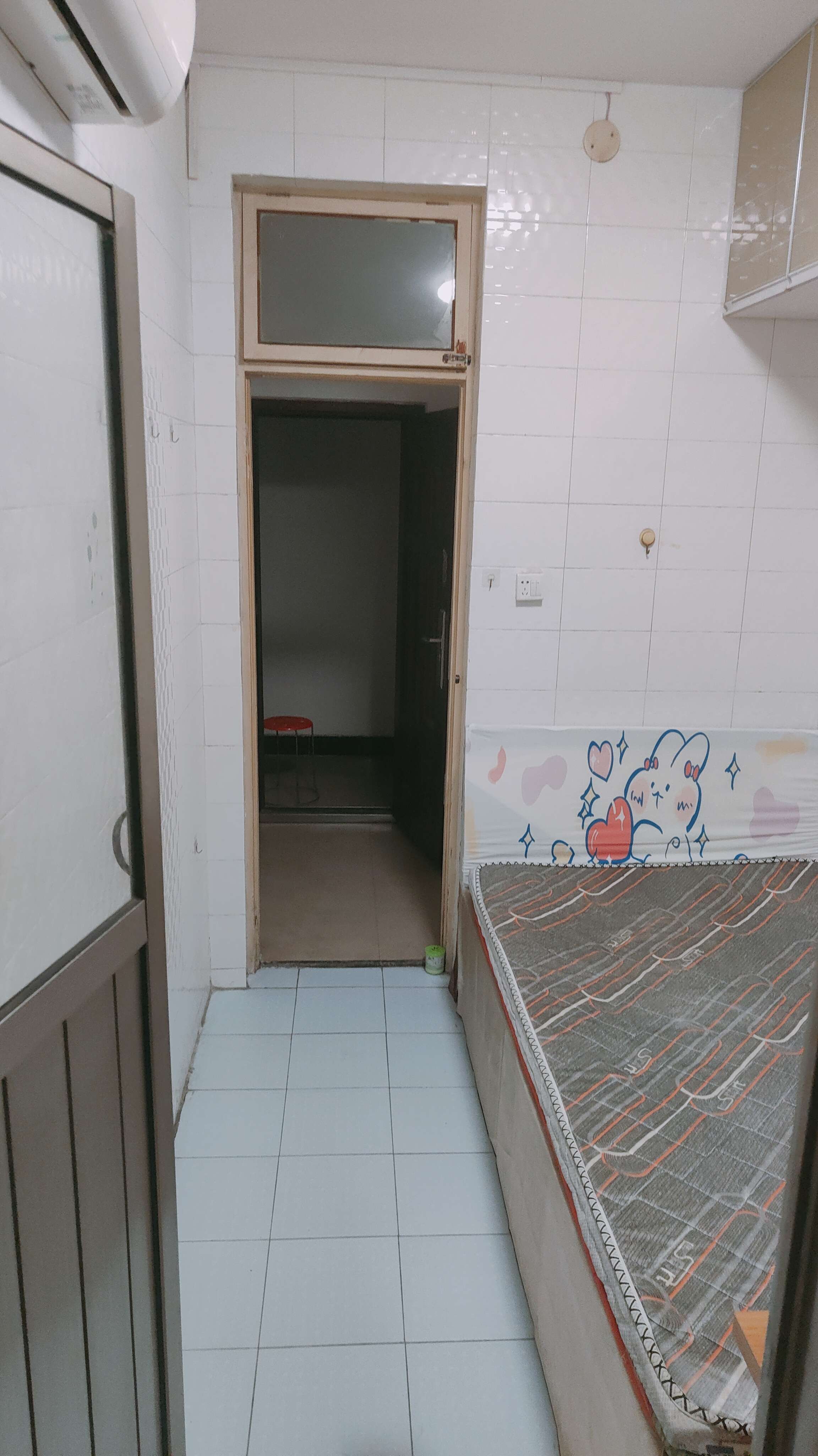 Zhengzhou-Jinshui-Cozy Home,Clean&Comfy,No Gender Limit,Hustle & Bustle,“Friends”,Chilled,LGBTQ Friendly,Pet Friendly